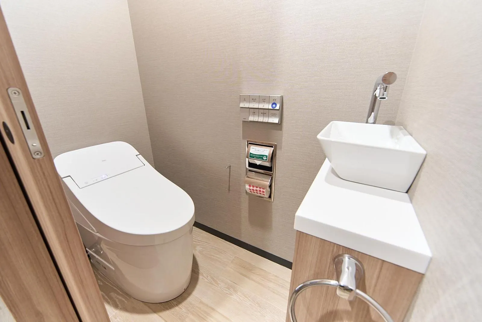 Washington R&B Hotel Umeda East