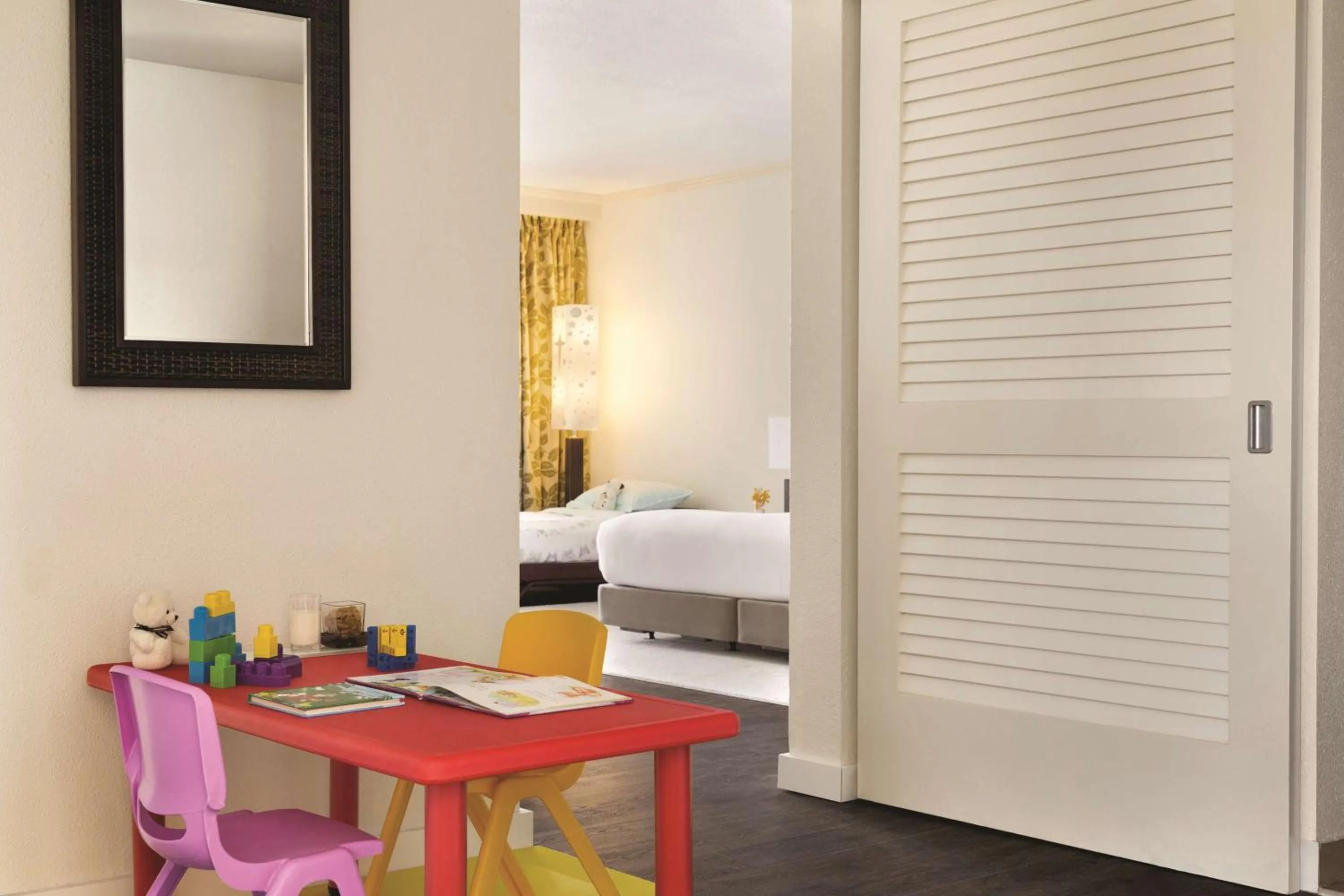 Bedroom, Bed in Hyatt Regency Guam