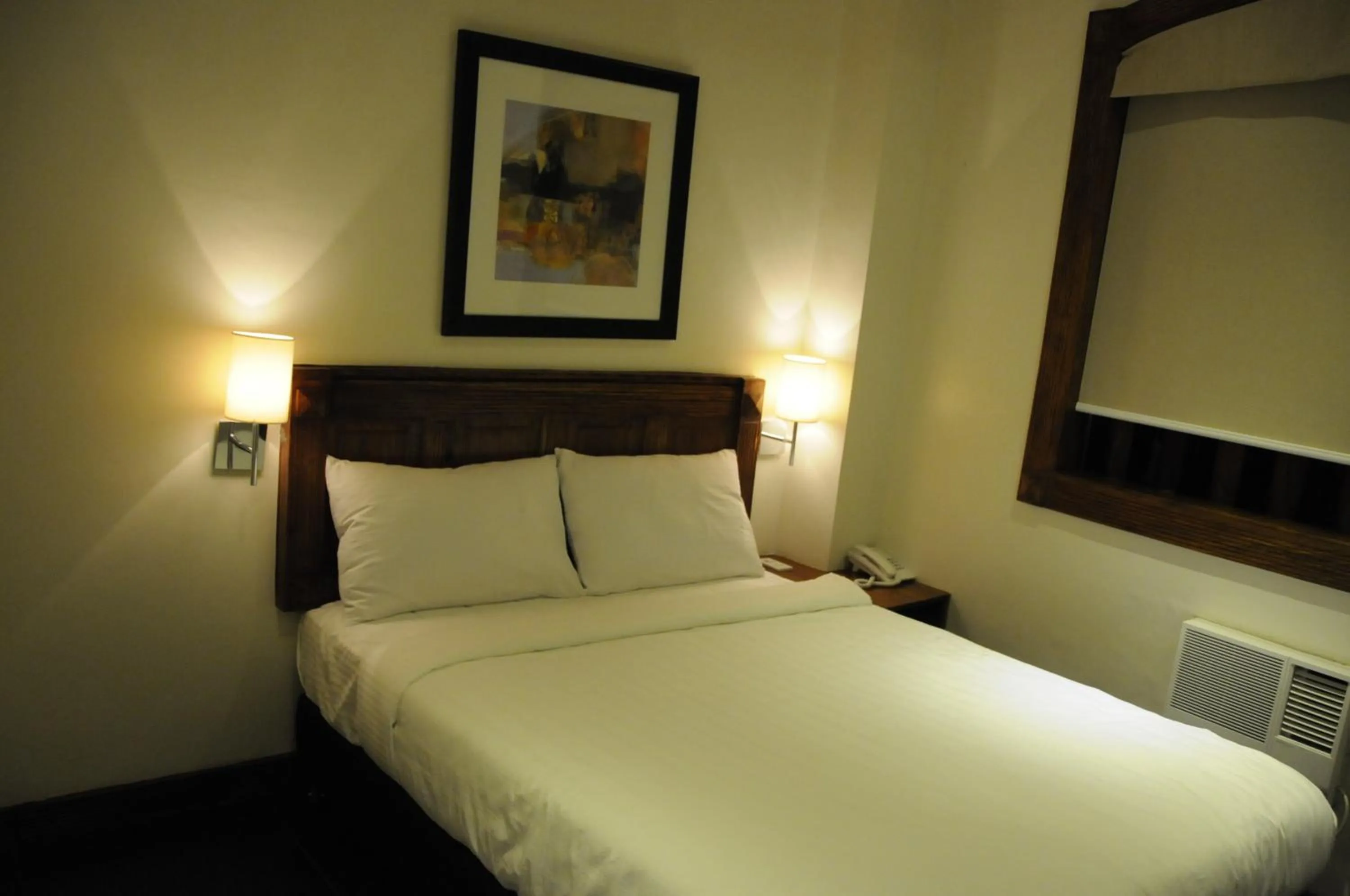 Bed in Hotel Veneto De Vigan