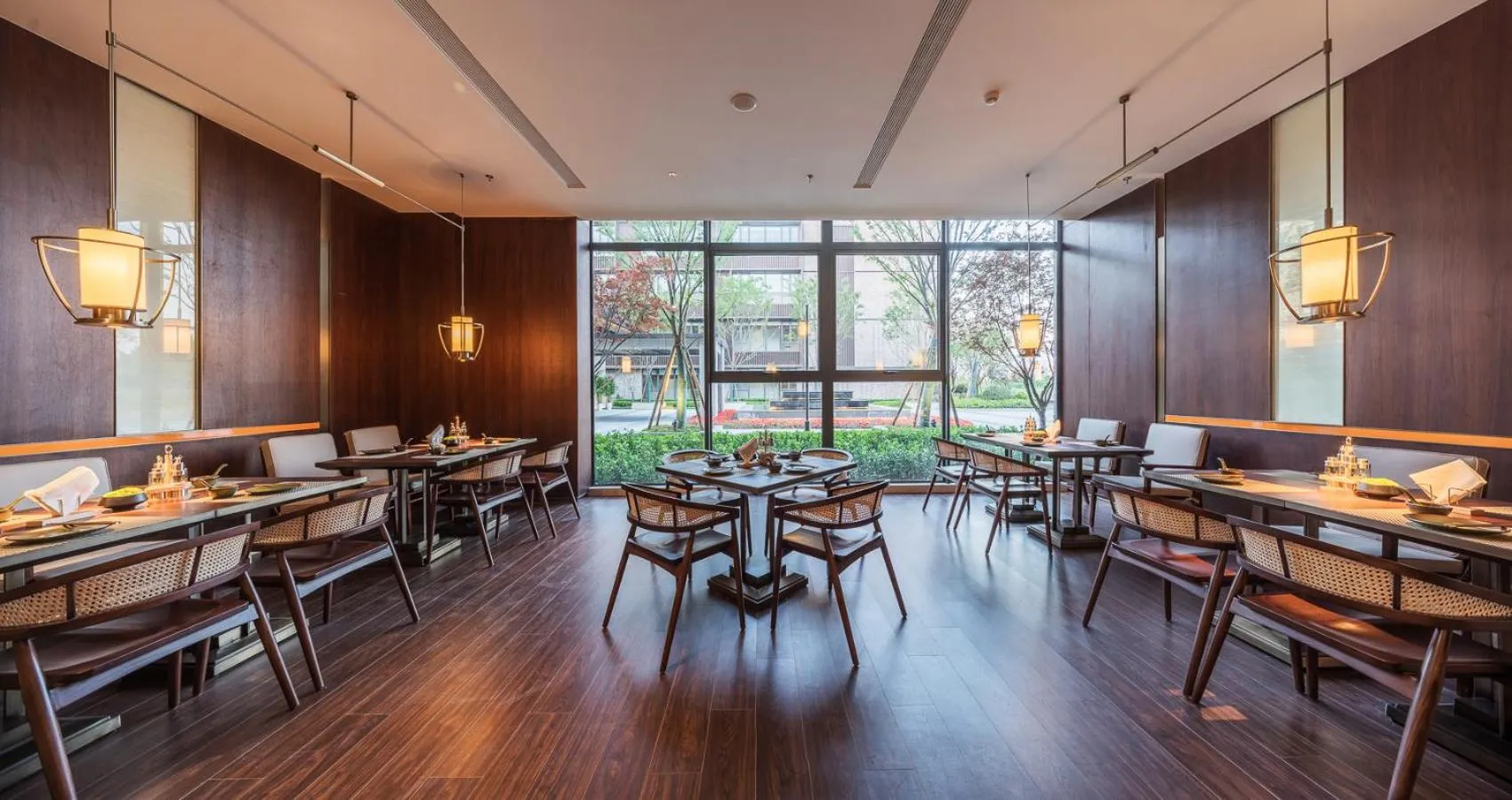 Restaurant/places to eat in Hentique Manna Tangshan