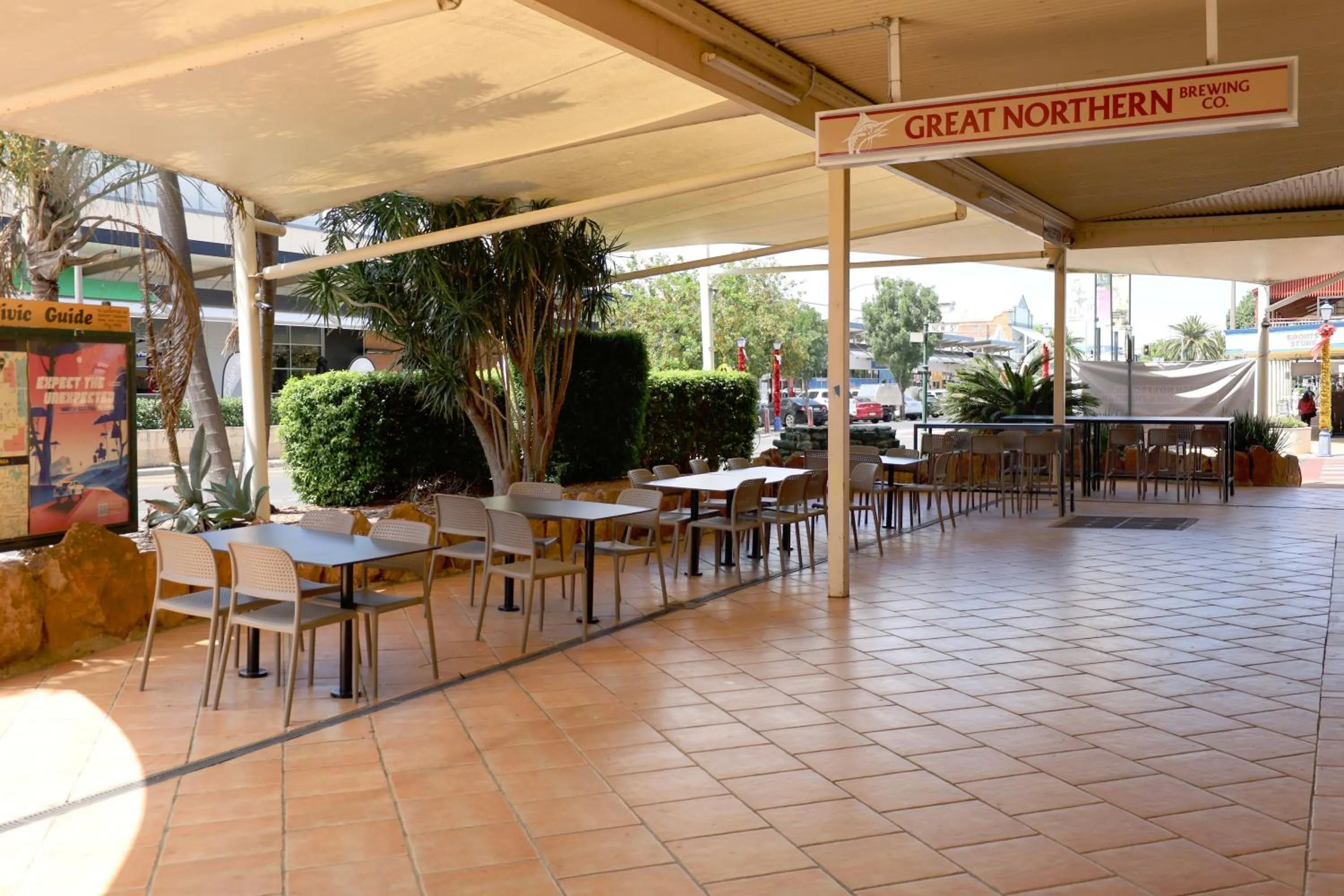 Restaurant/places to eat in The Australian Hotel Motel