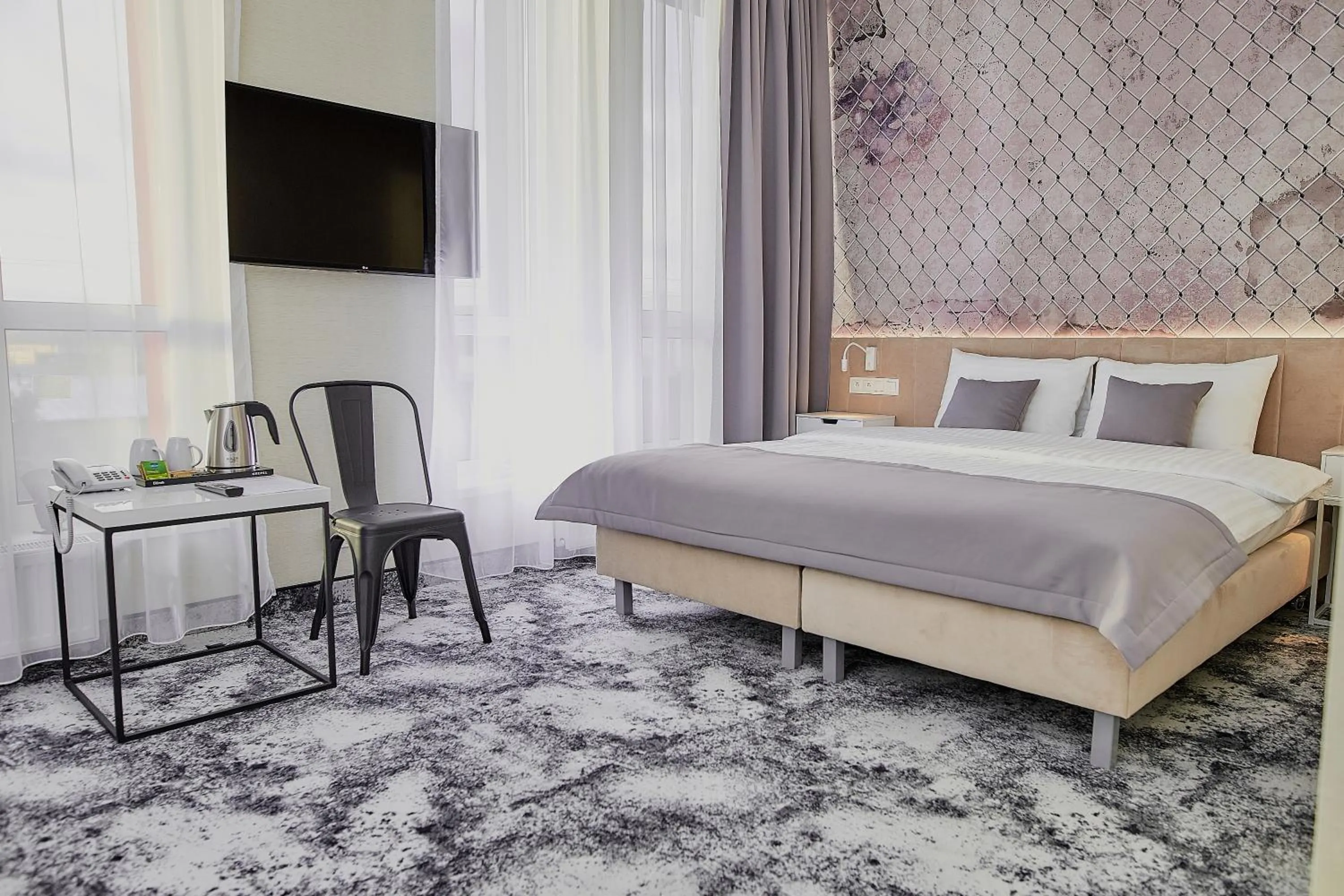 Photo of the whole room, Bed in Tulip Inn Żyrardów