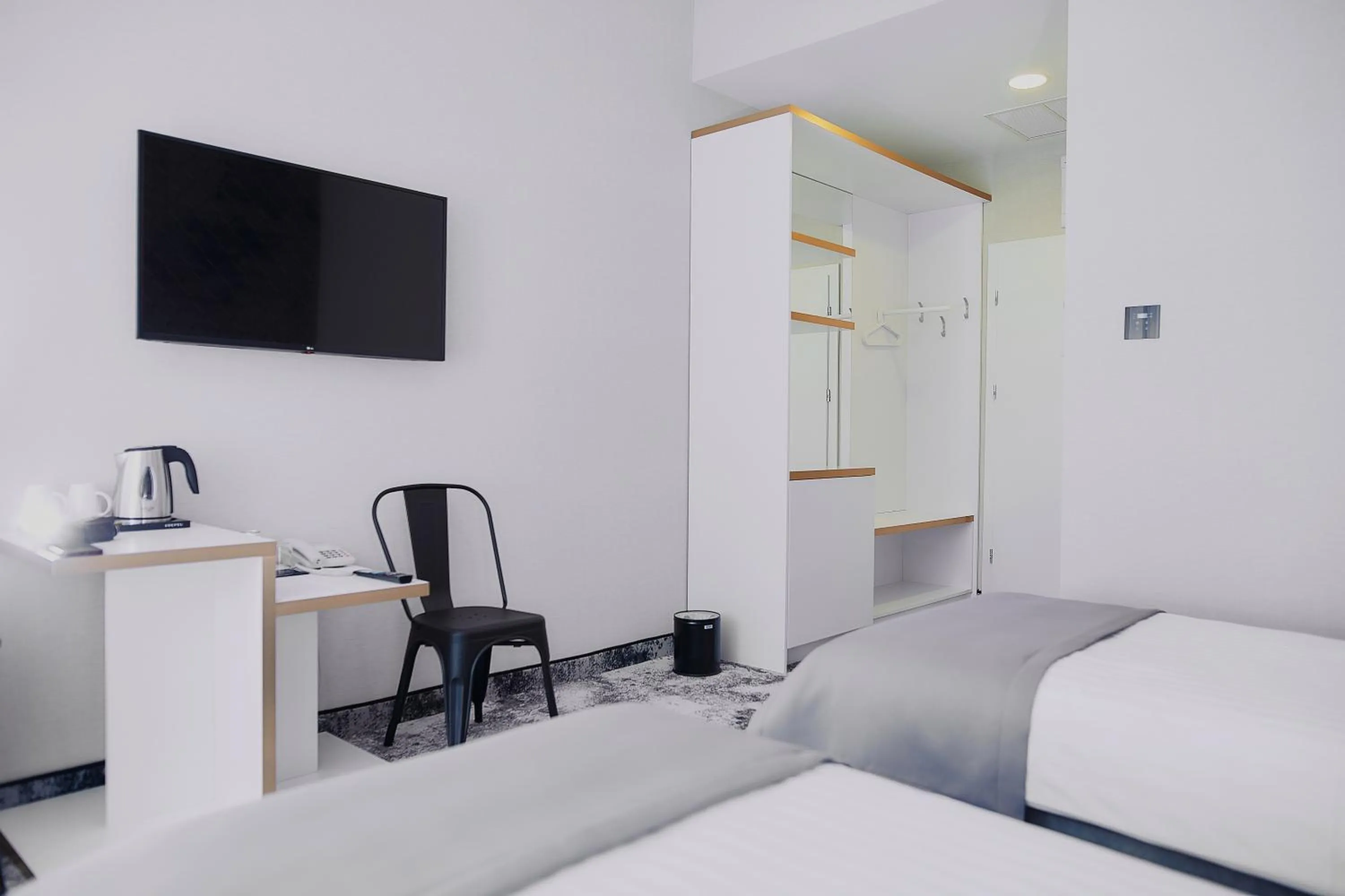 Photo of the whole room, Bed in Tulip Inn Żyrardów