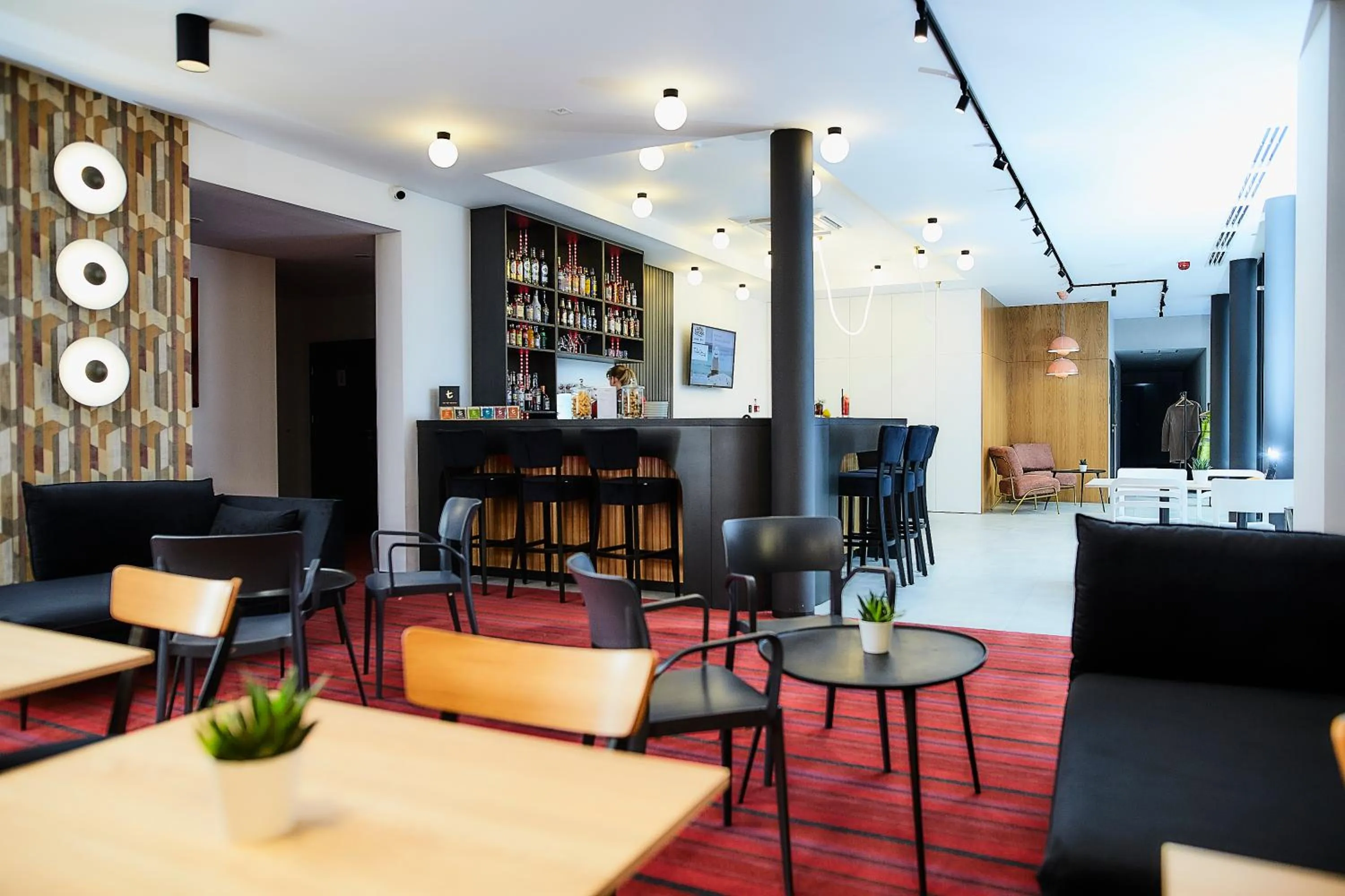 Lounge or bar in Tulip Inn Żyrardów