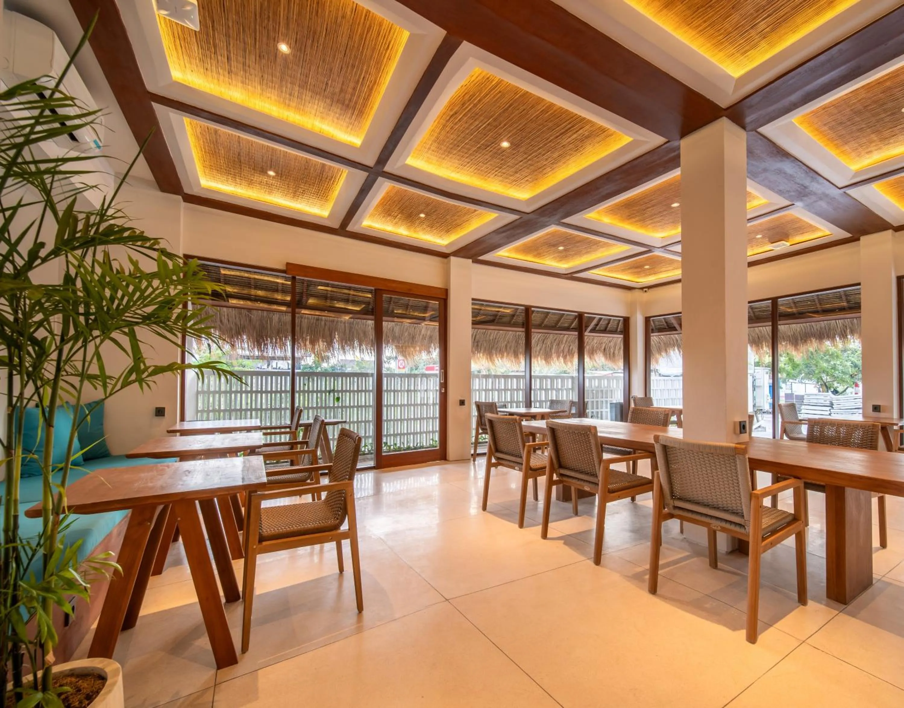Business facilities in IZE Canggu by LifestyleRetreats