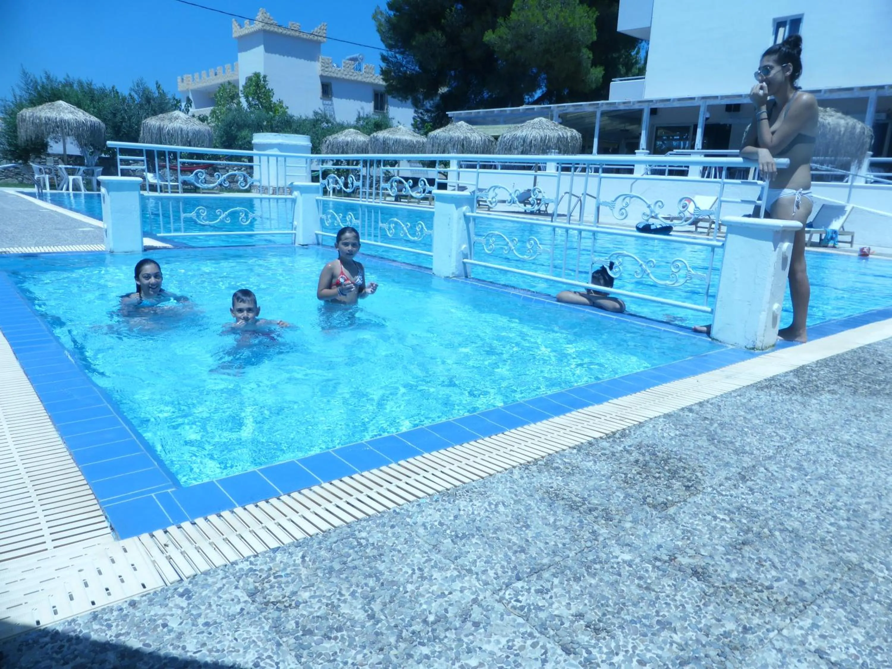 Swimming pool in Blue Nest Hotel