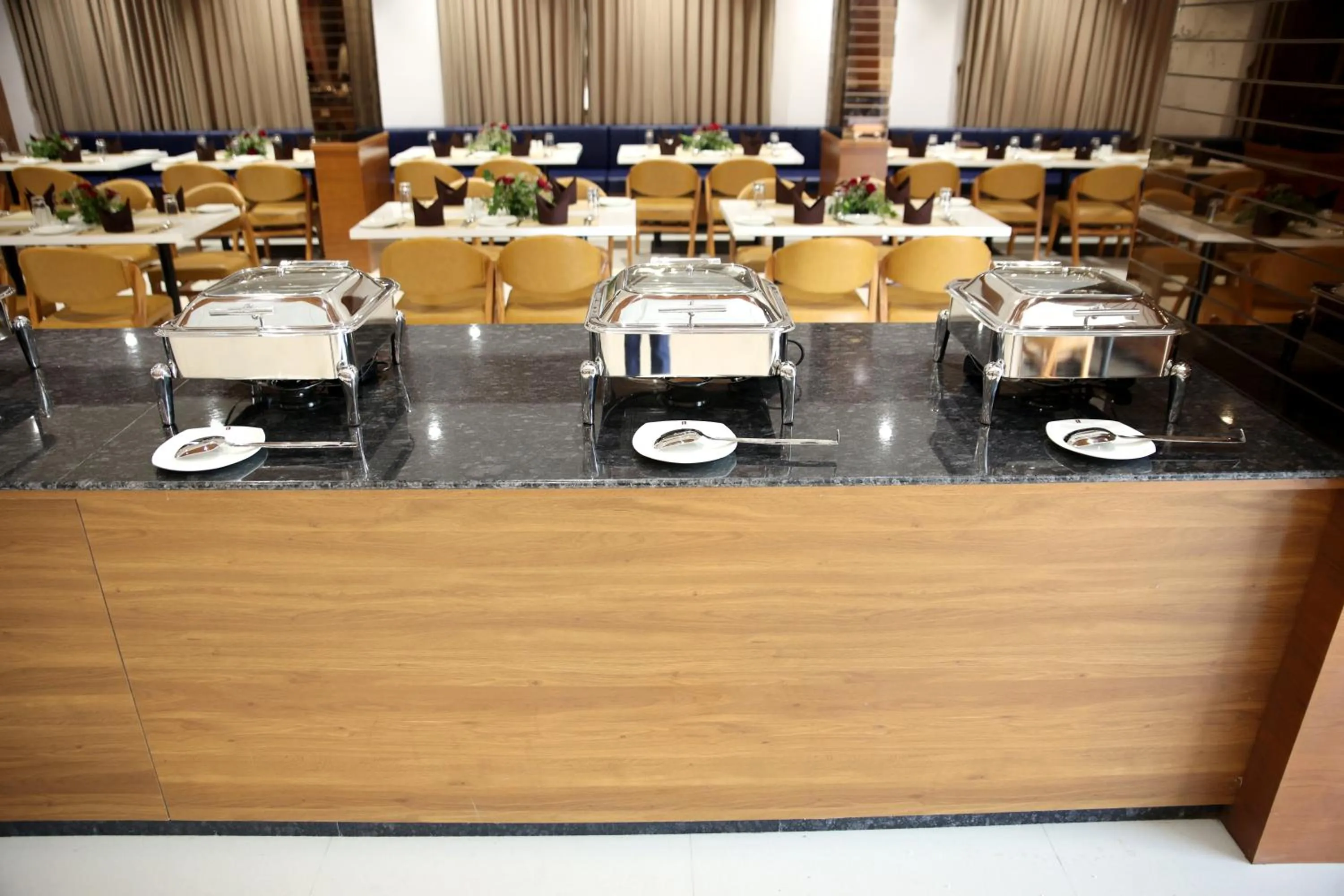 Restaurant/places to eat in Lords Eco Inn, Ambaji