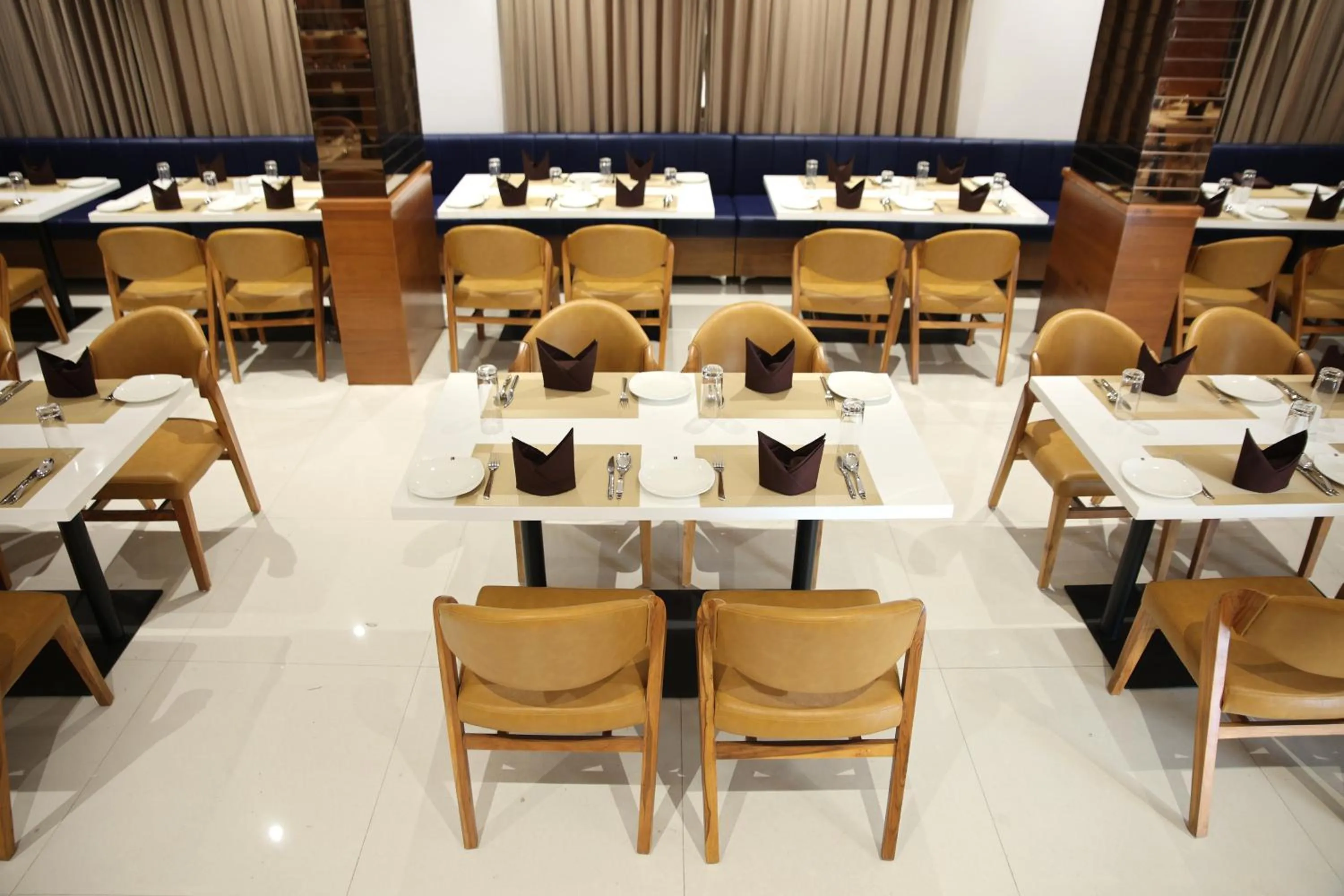 Restaurant/places to eat in Lords Eco Inn, Ambaji