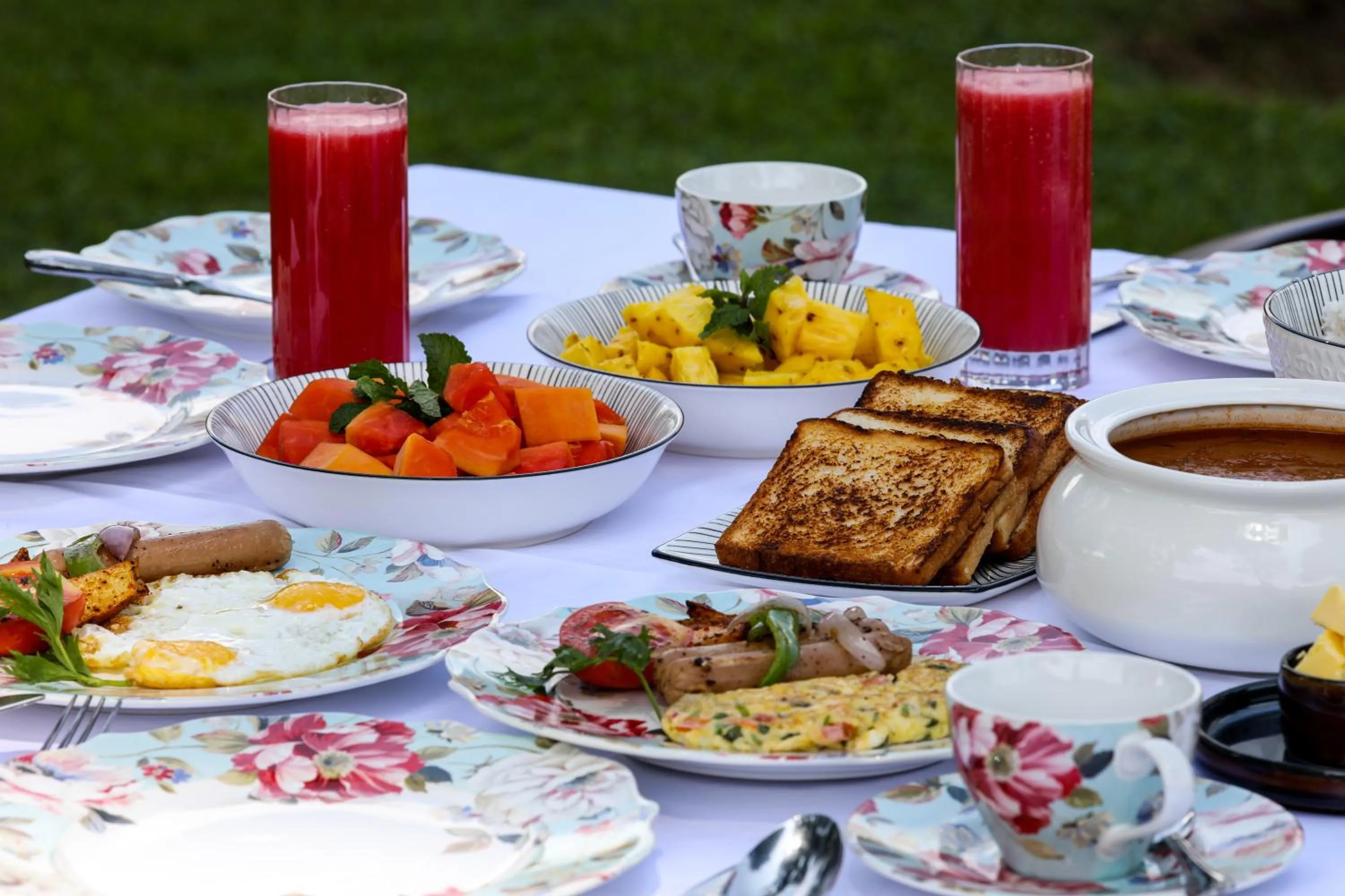 Breakfast in Lockhart Bungalow Munnar - A CGH Earth SAHA Experience