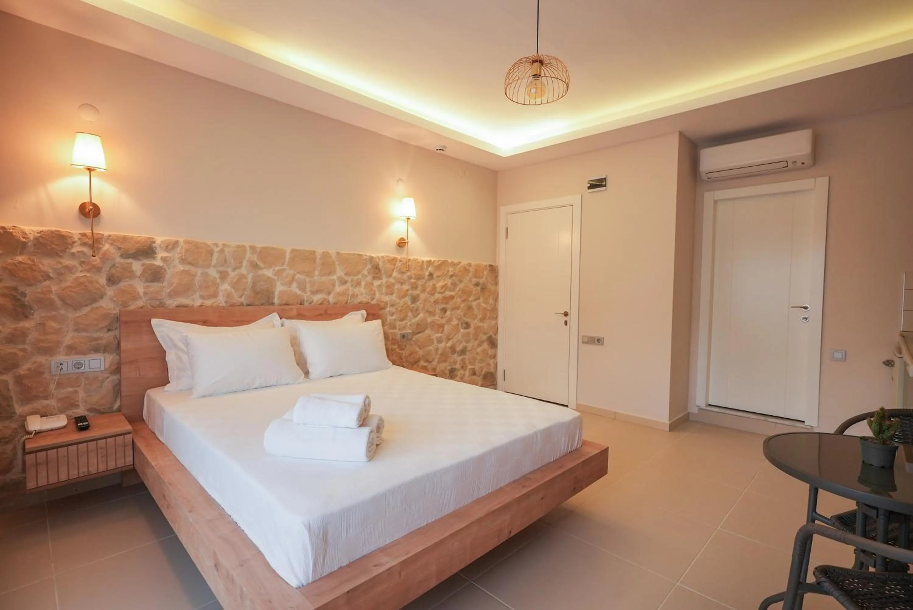 Bed in Soul House Kuşadası