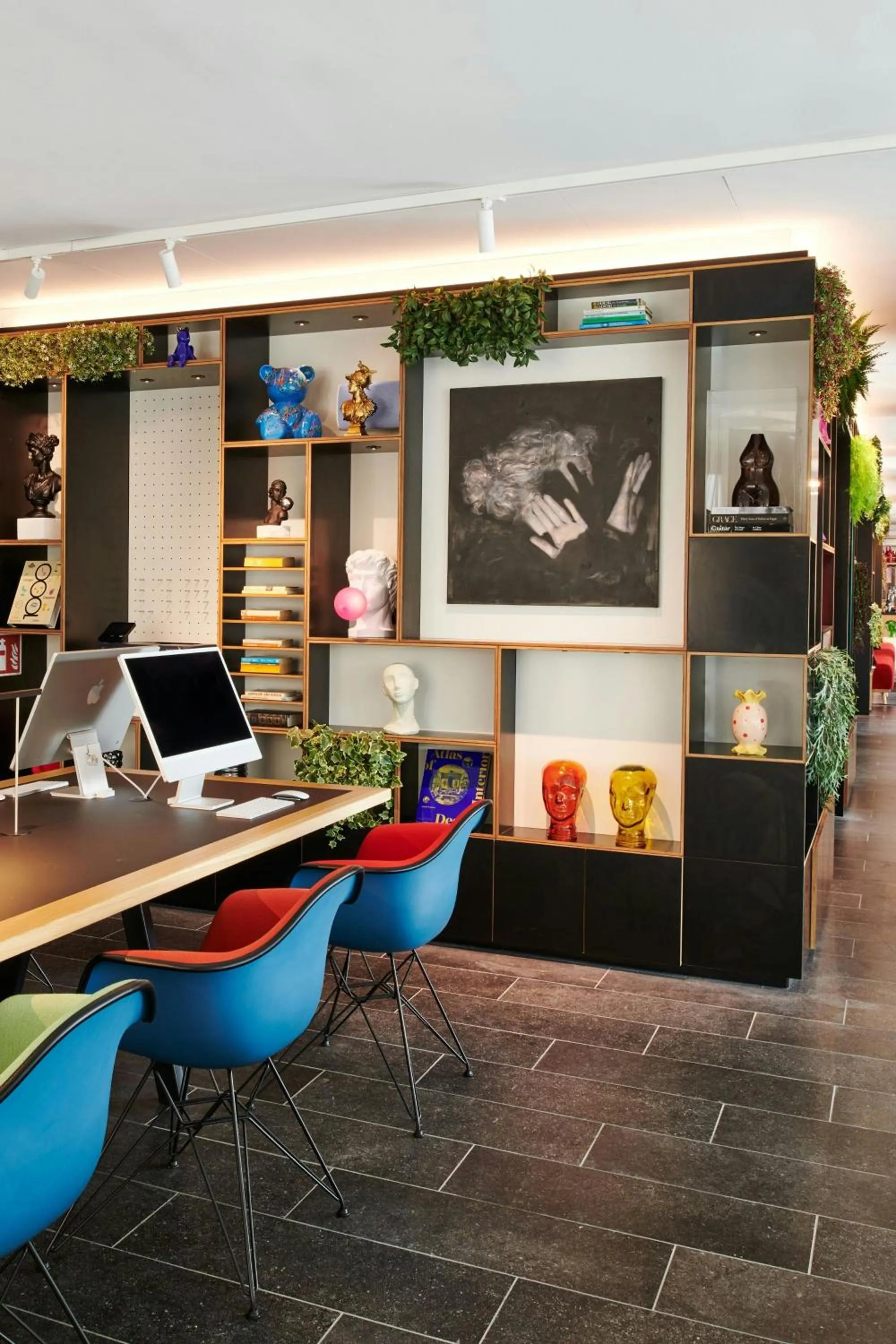 Lobby or reception in citizenM Rome Isola Tiberina