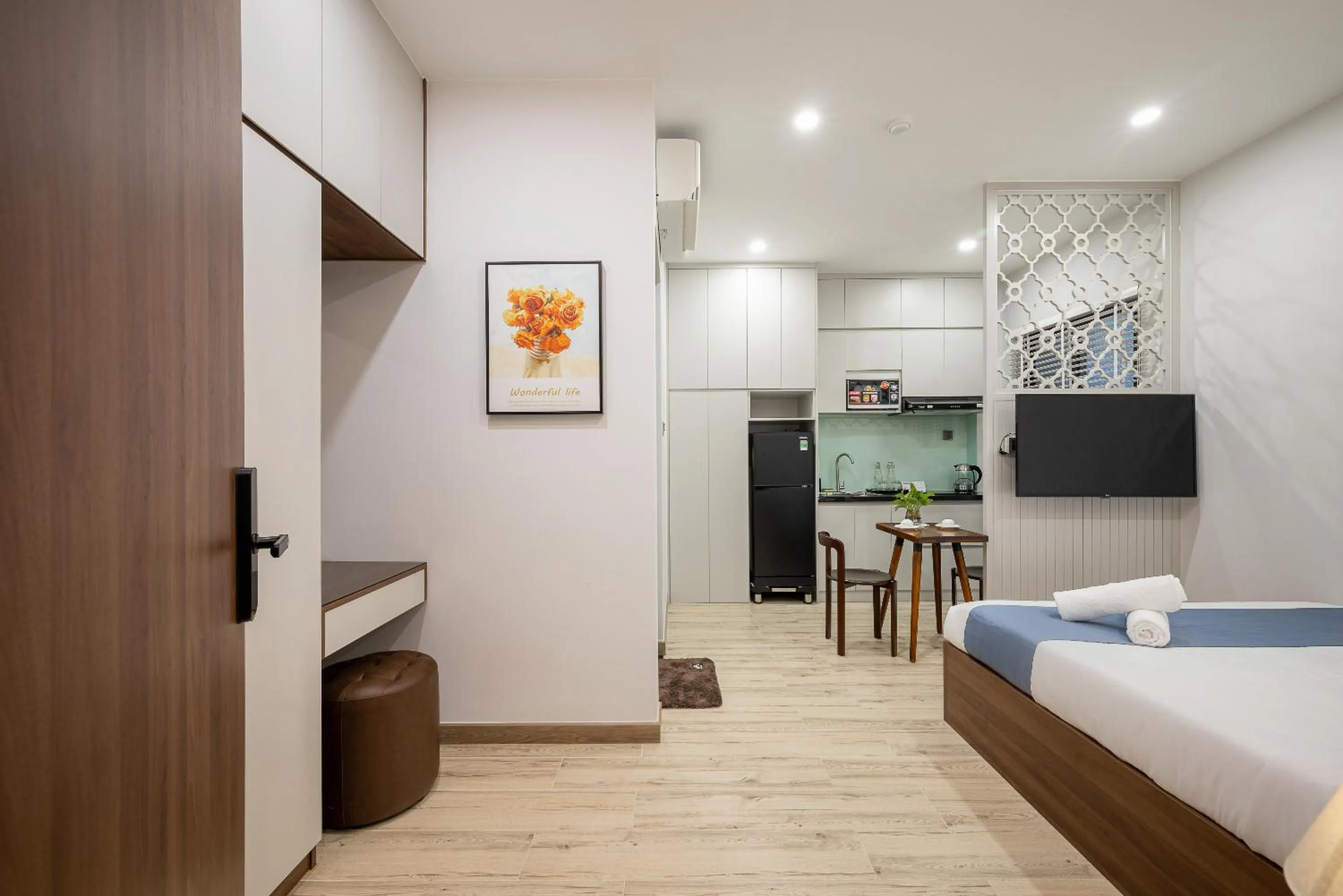 TV and multimedia, Bed in Cozrum Homes - Kena House