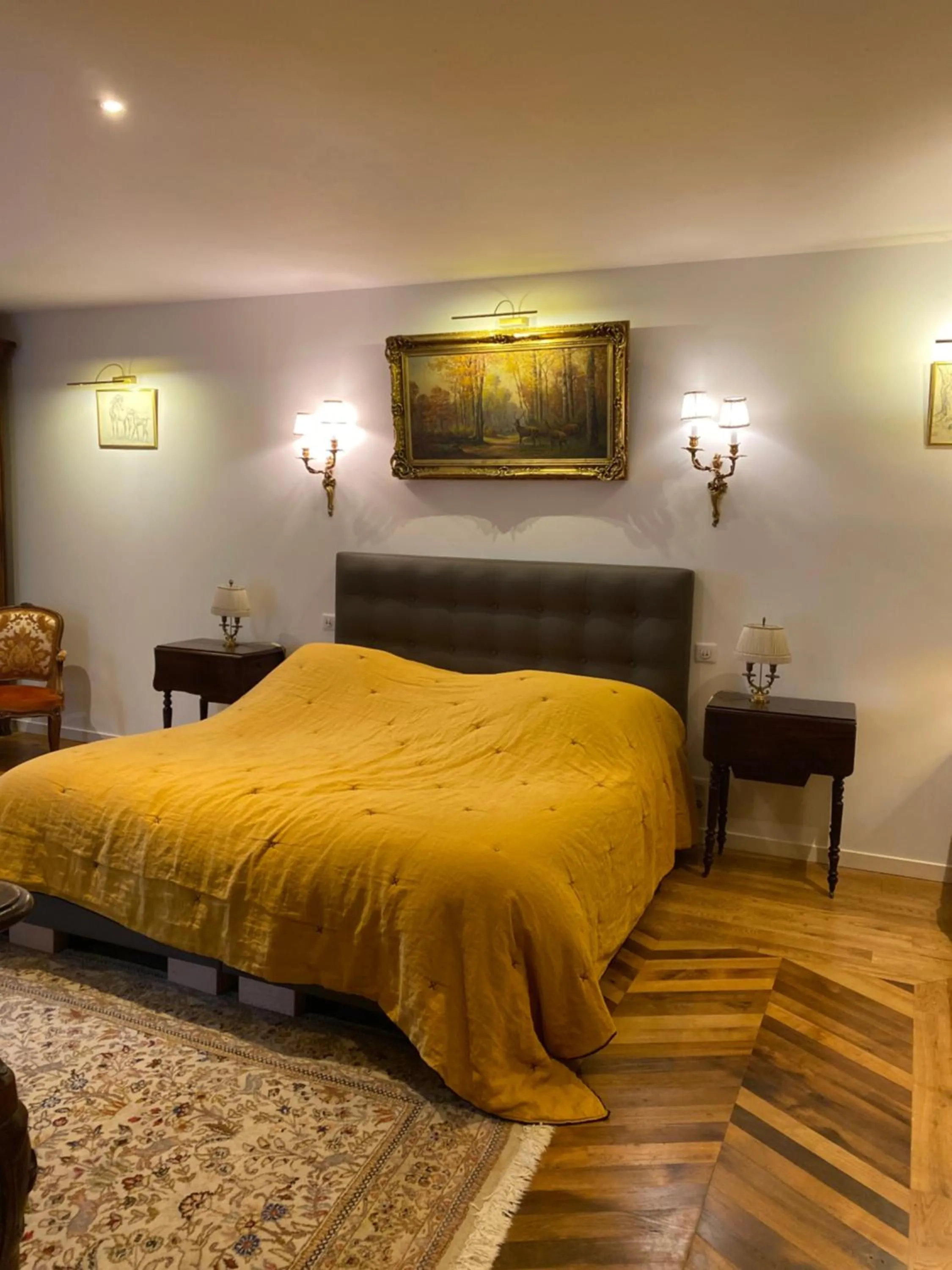 Bed in Château du Puech