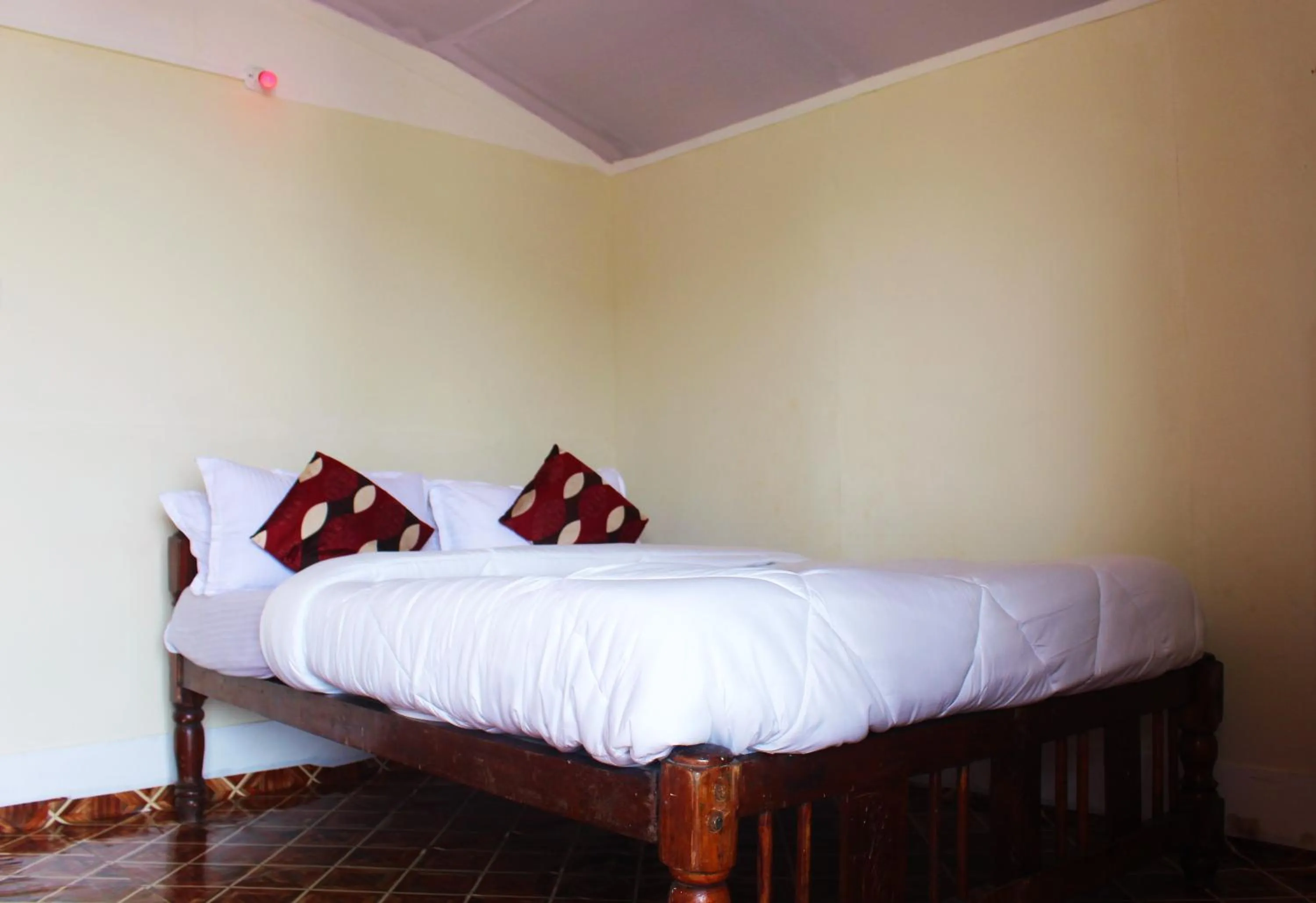 Bed in Sai Valentines