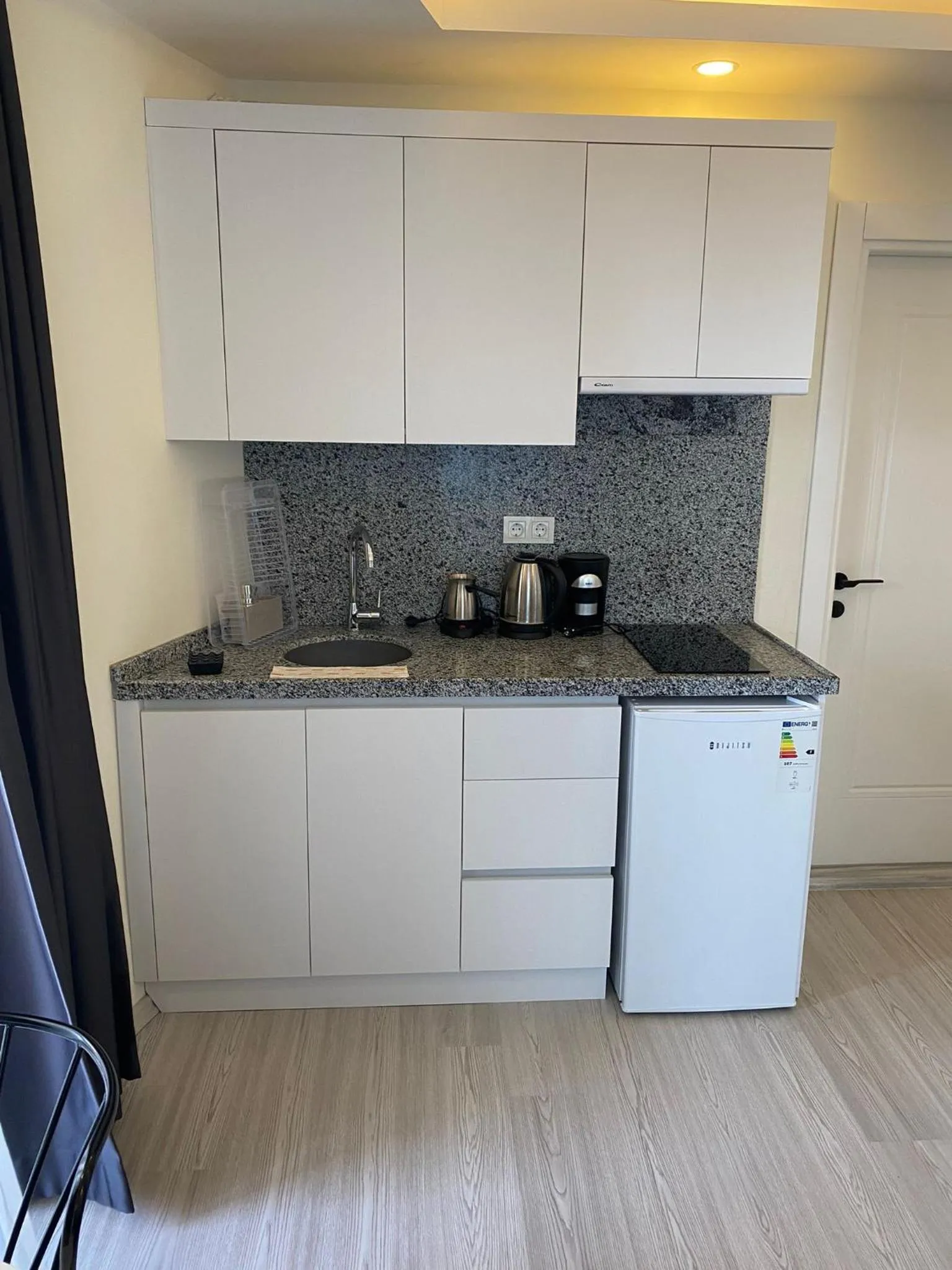 Kitchen or kitchenette in HADRİANS TOWER