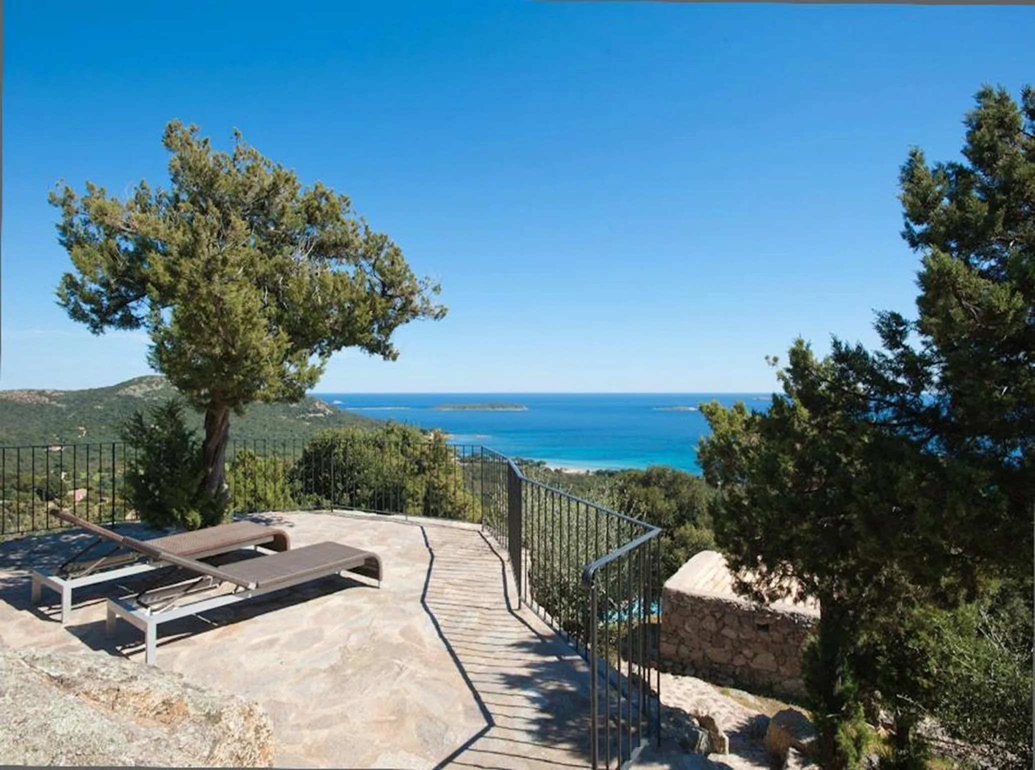 Natural landscape in Résidence Belvedere de Palombaggia