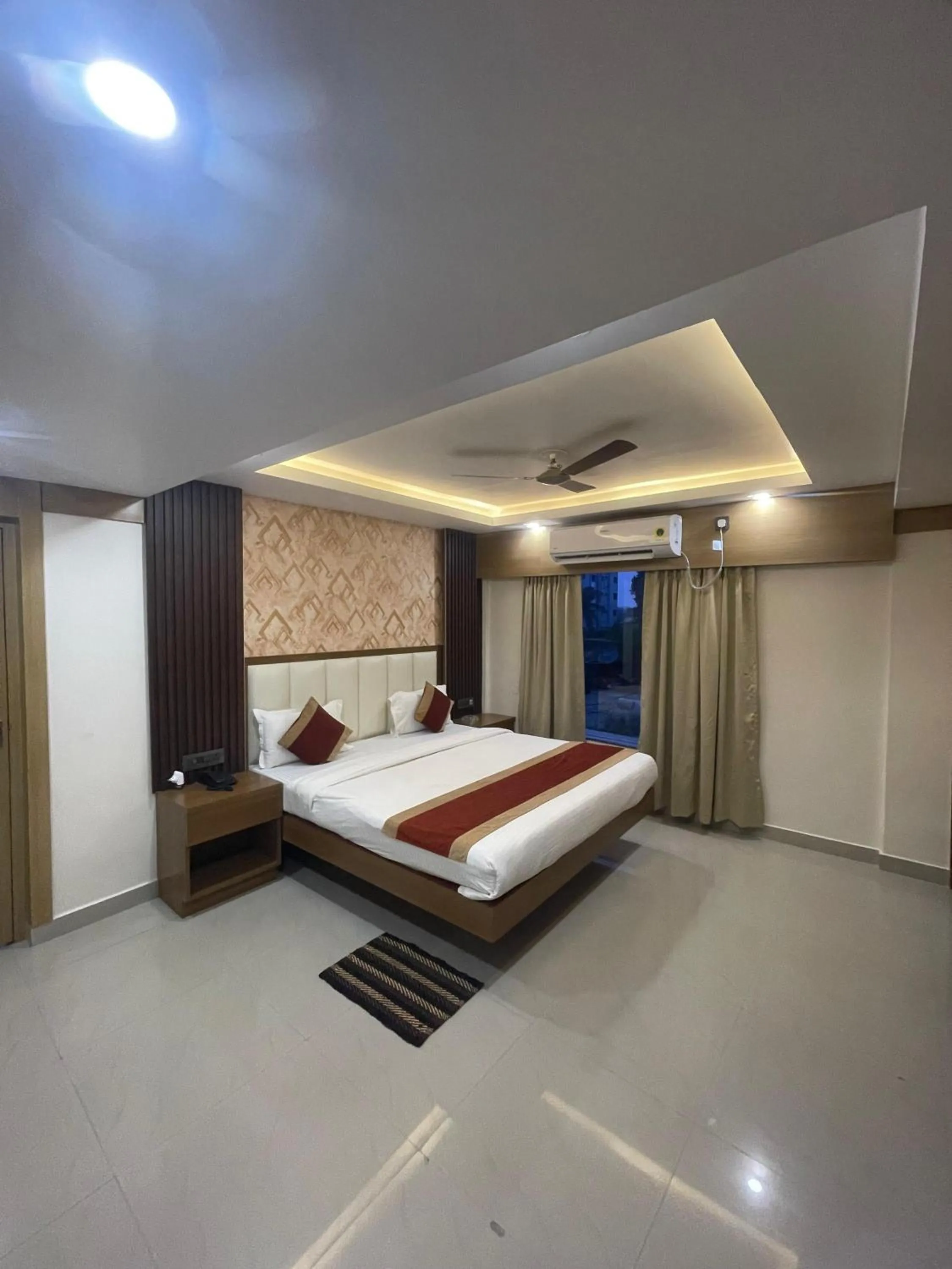 Bed in Hotel Royal Bengal