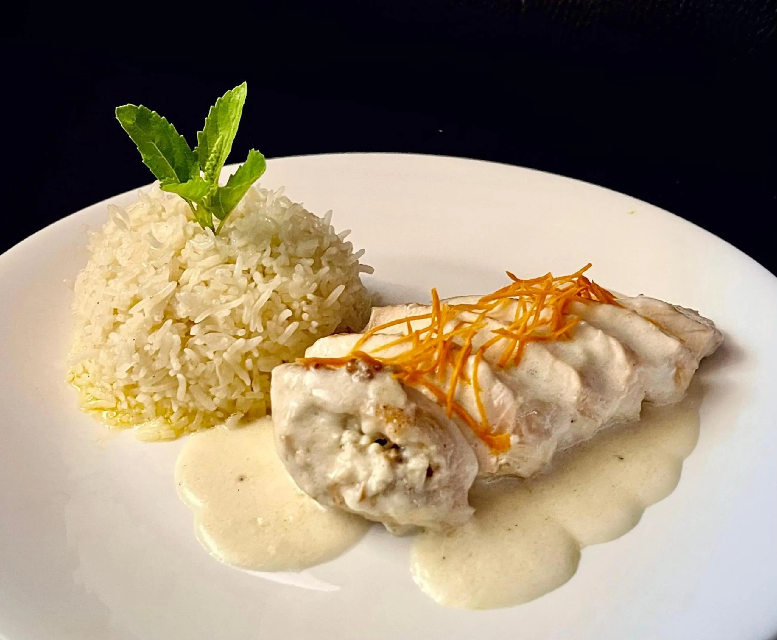 Food and drinks in Hotel Royal Bengal