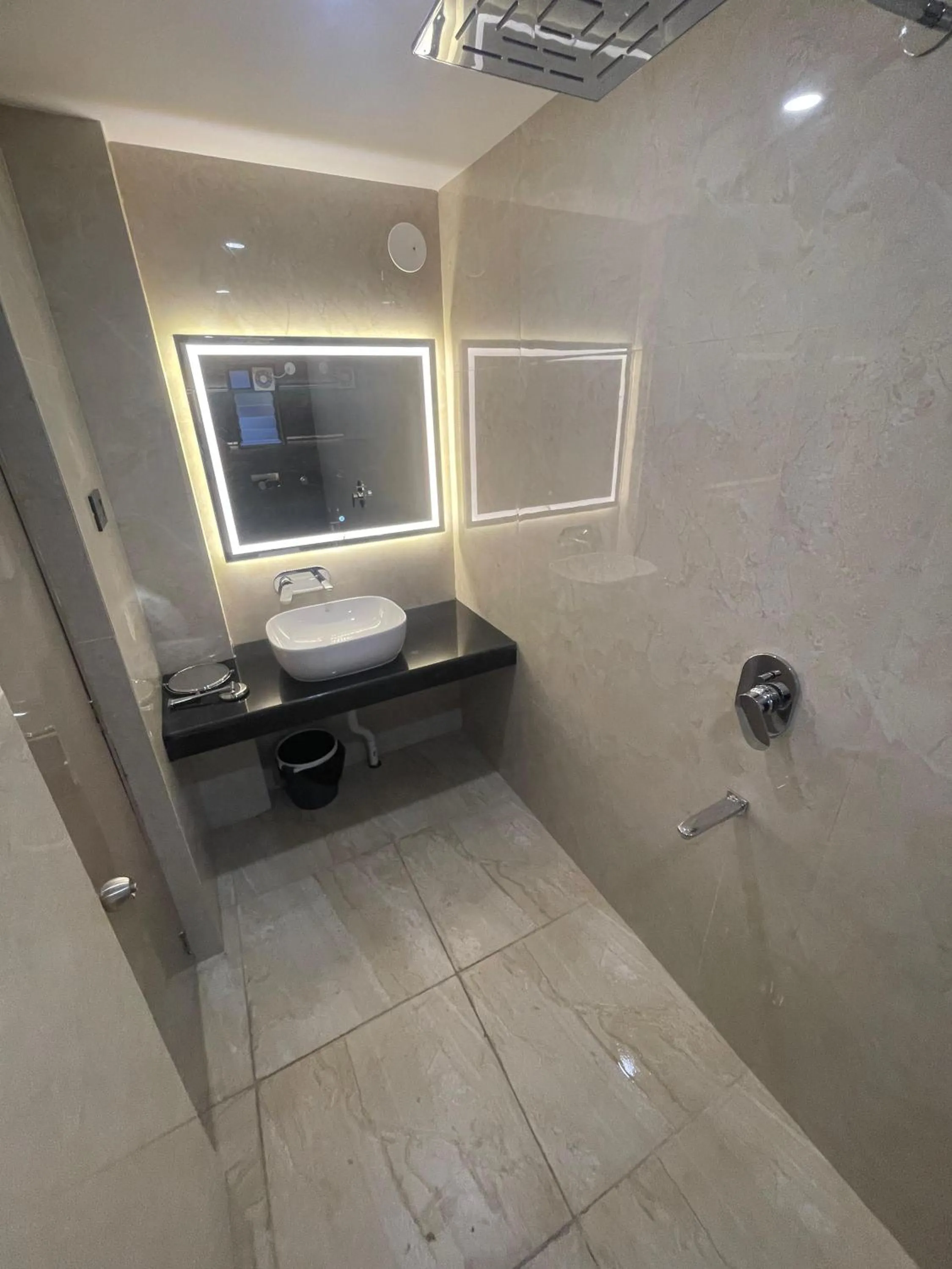 Property building in Hotel Royal Bengal