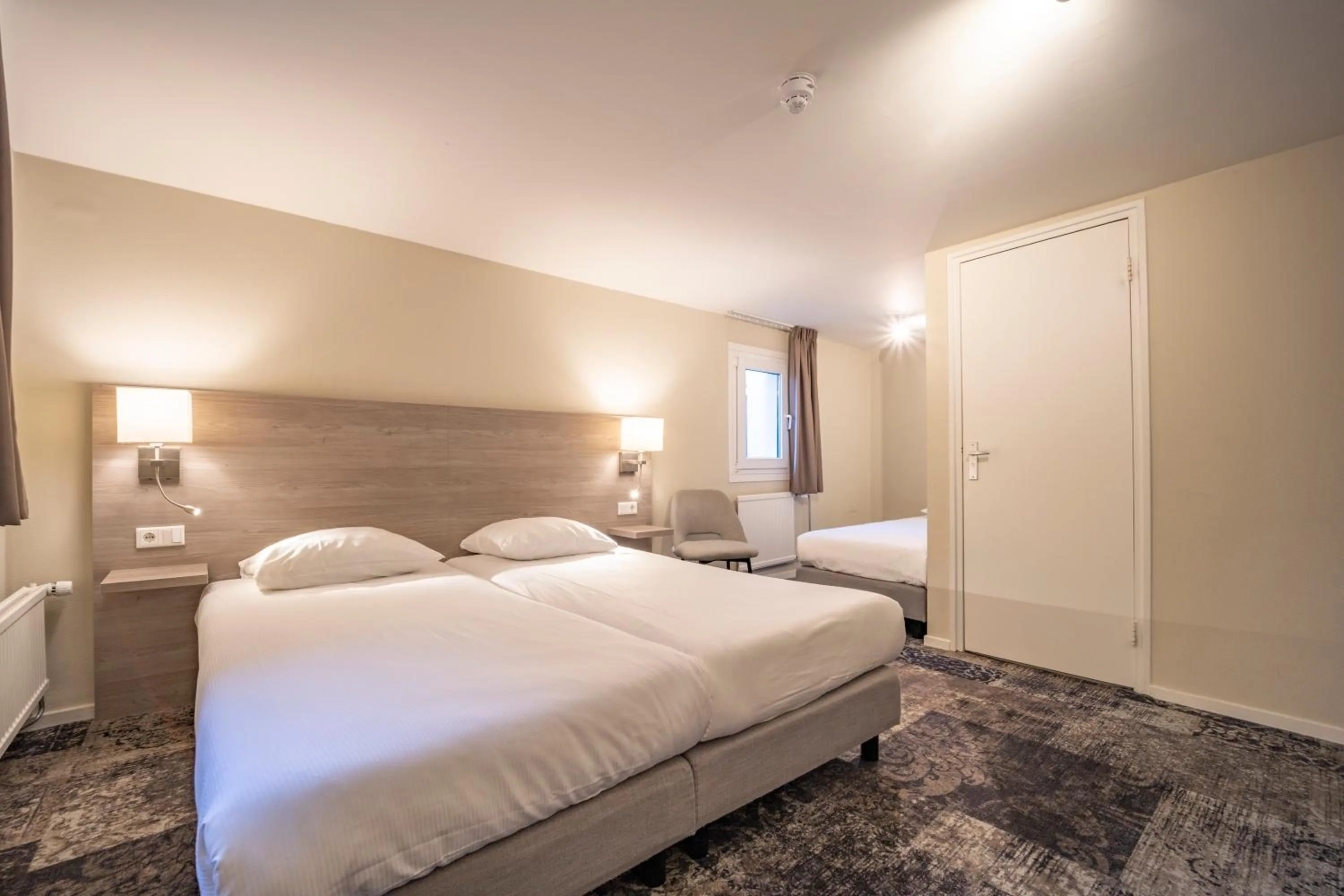 Bedroom, Bed in Fletcher Hotel Valkenburg