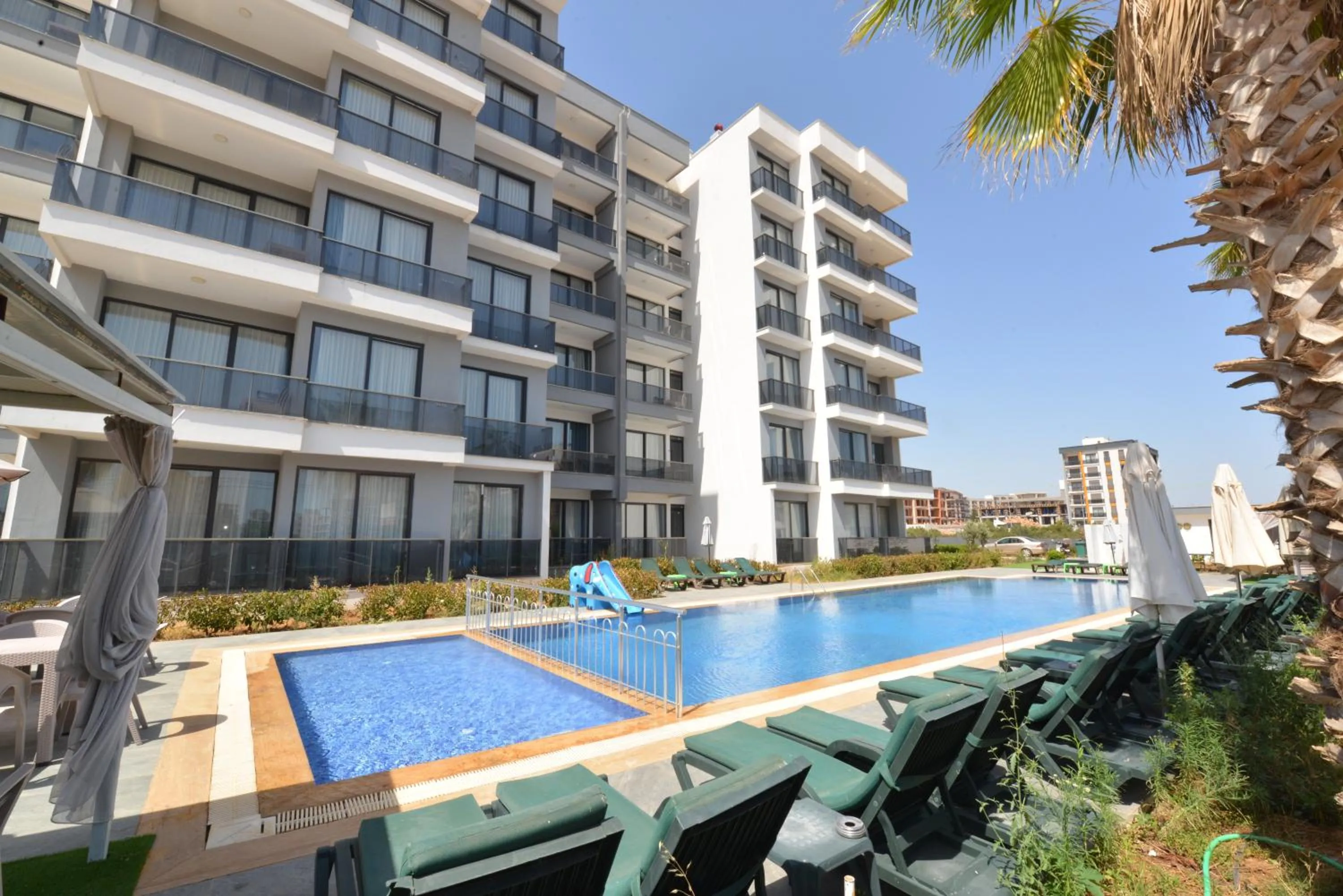 Swimming pool in Ethica Suite Luxury Houses