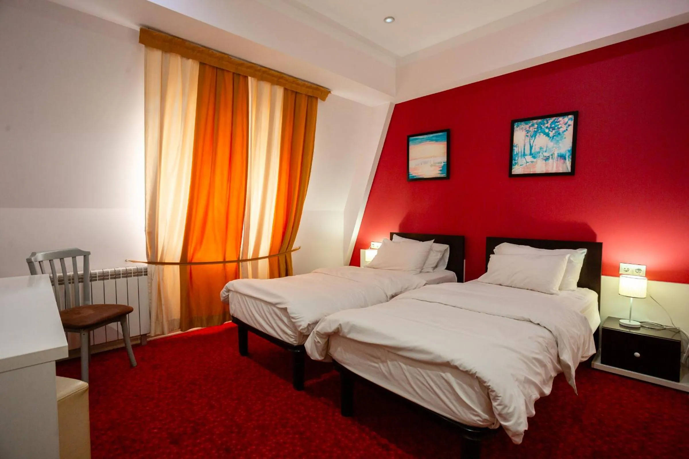 Bed in Piazza Four Colours