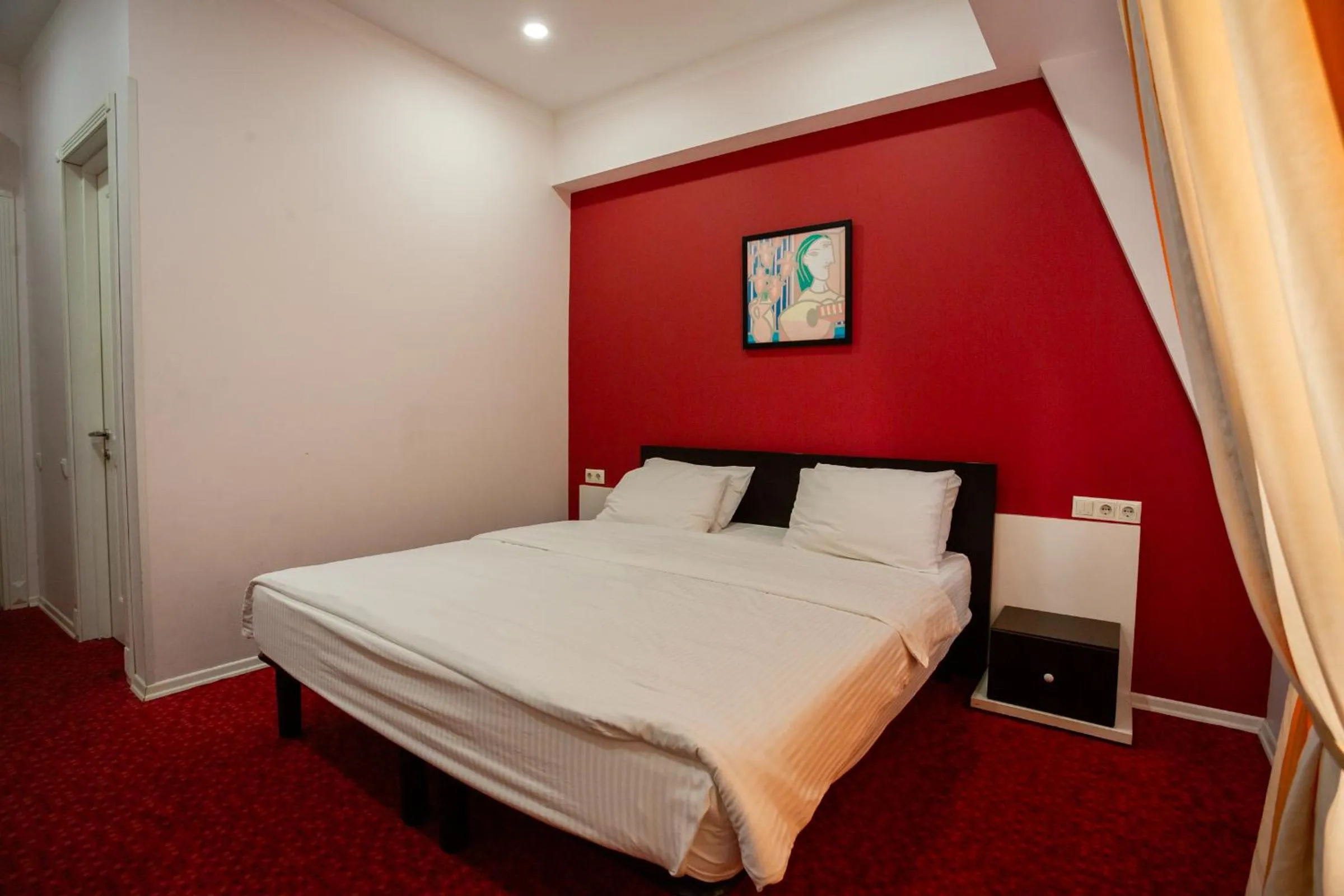 Bed in Piazza Four Colours