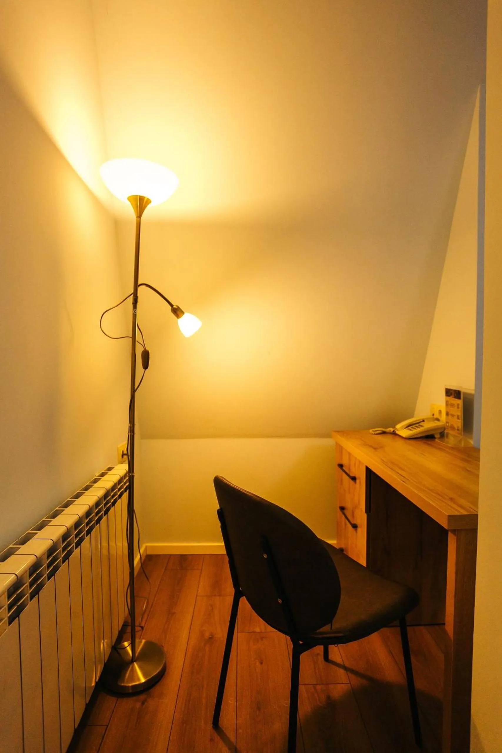 internet in Piazza Four Colours