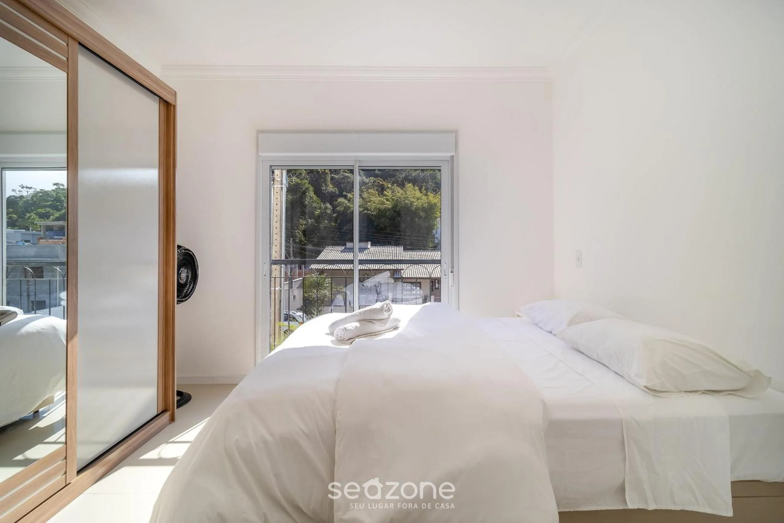 Bedroom, Bed in Lindo apto com churrrasqueira em Floripa IBE104