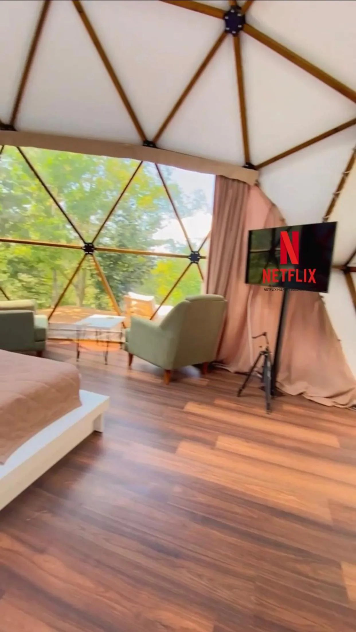 Phalesia Glamping Otel