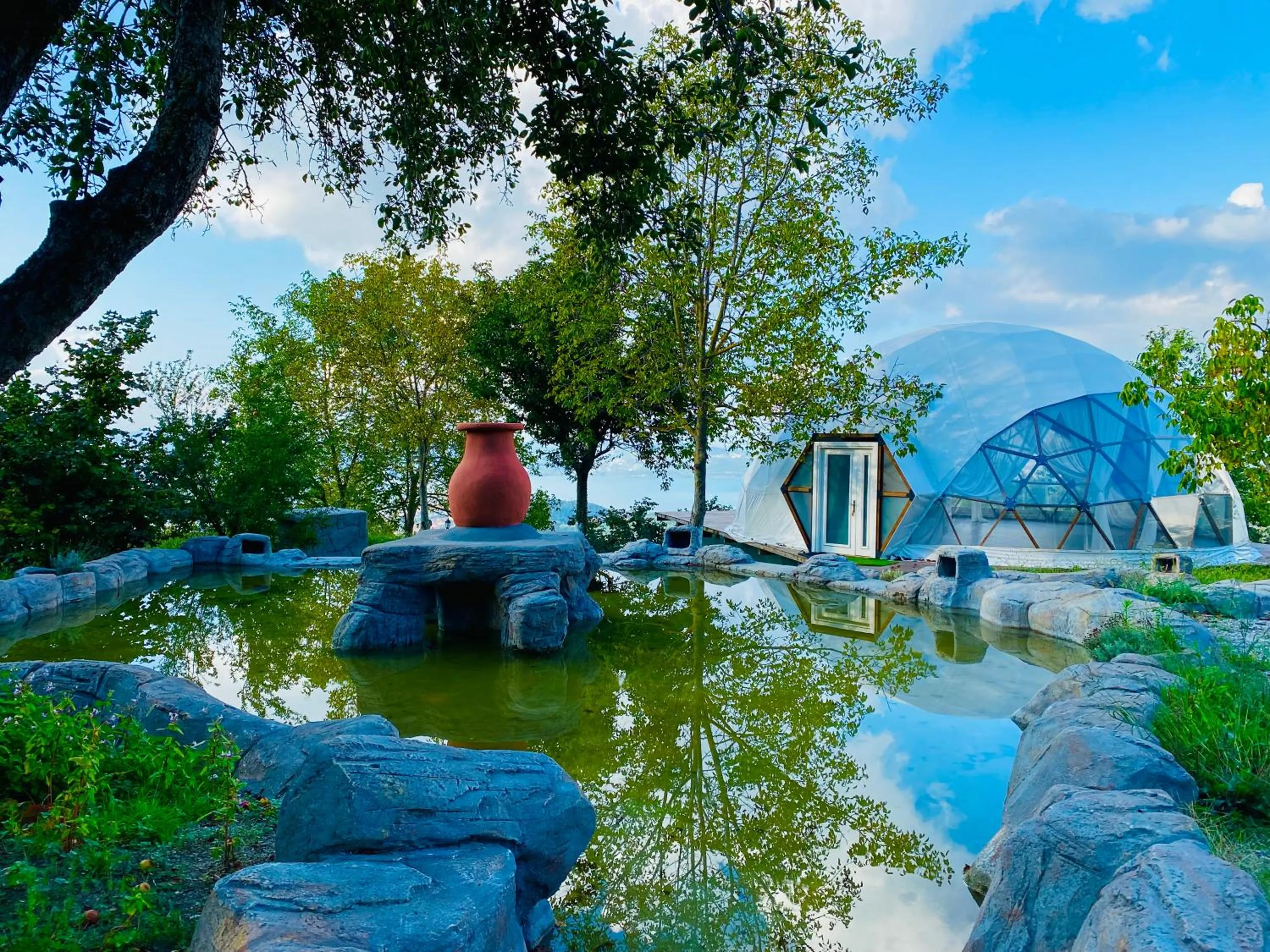 Phalesia Glamping Otel