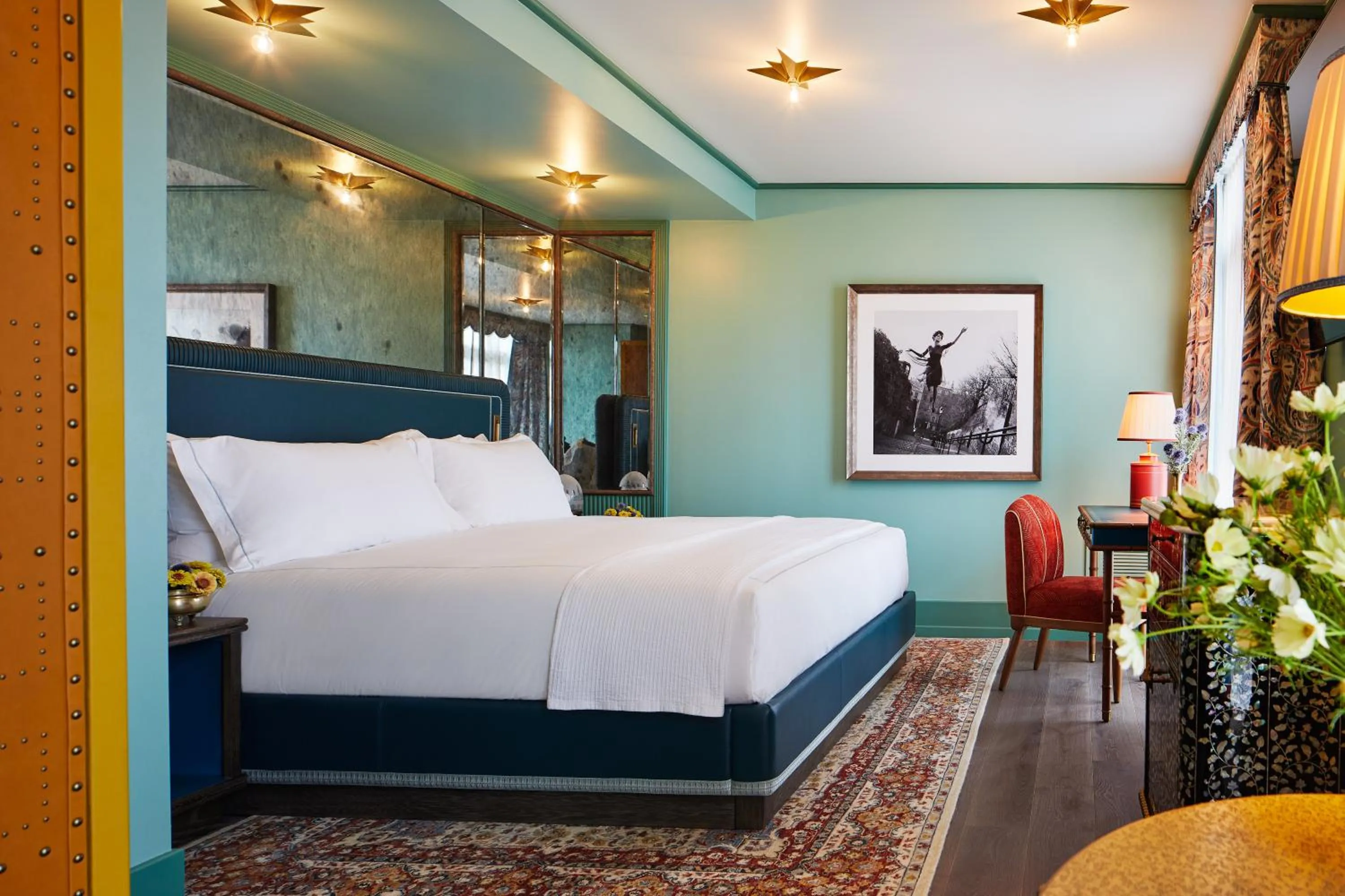 Bedroom, Bed in The Fifth Avenue Hotel