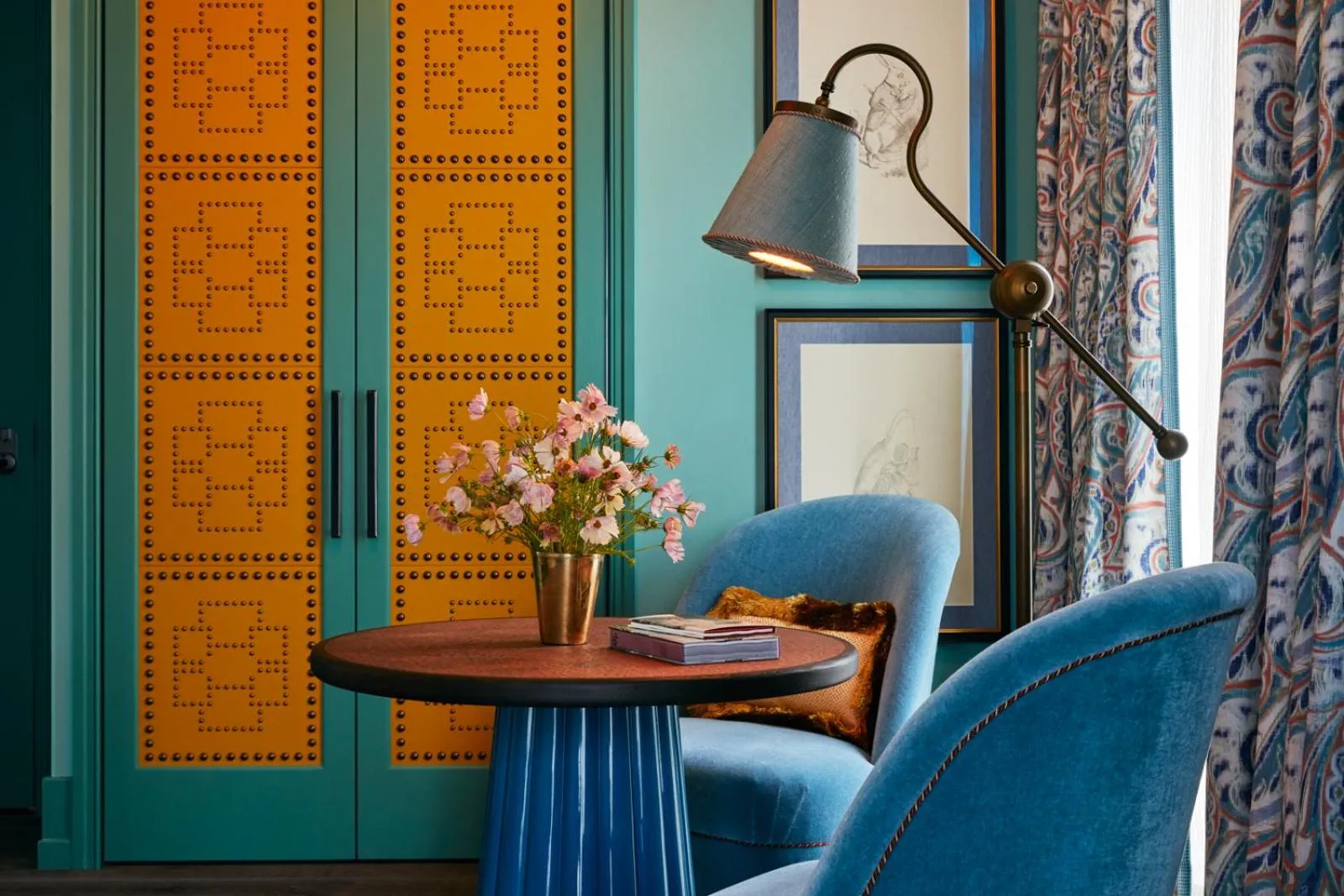 Seating area in The Fifth Avenue Hotel