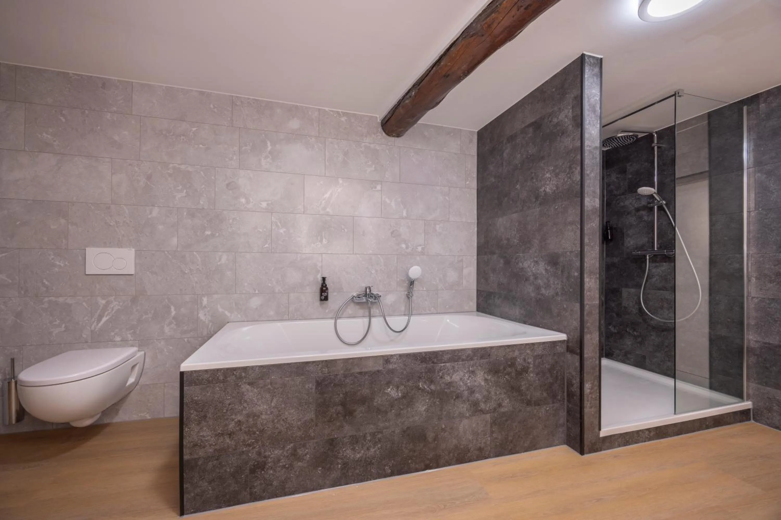 Bathroom in Fletcher Hotel Restaurant De Burghoeve