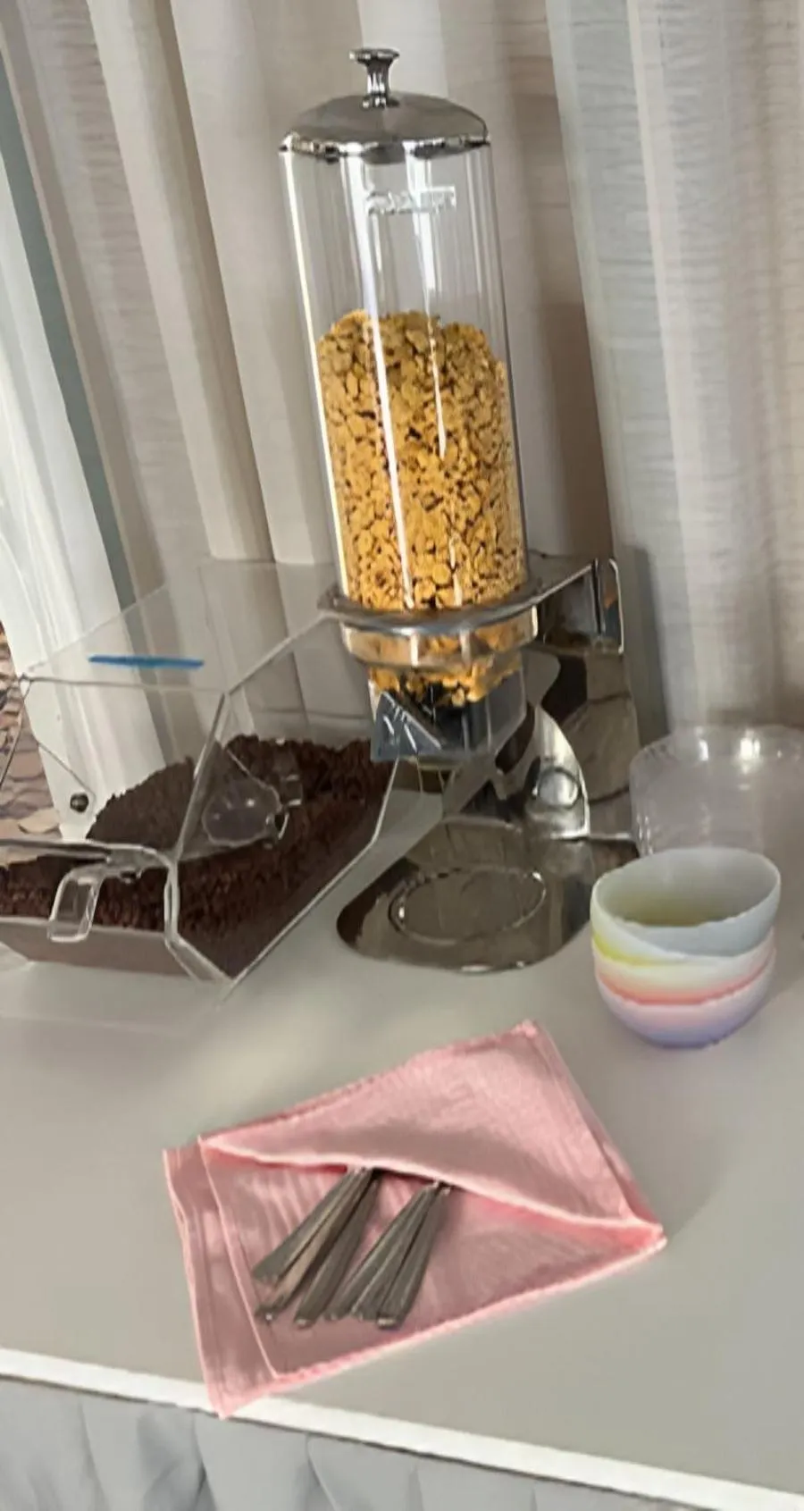 Breakfast in Hotel Marlisa Pier