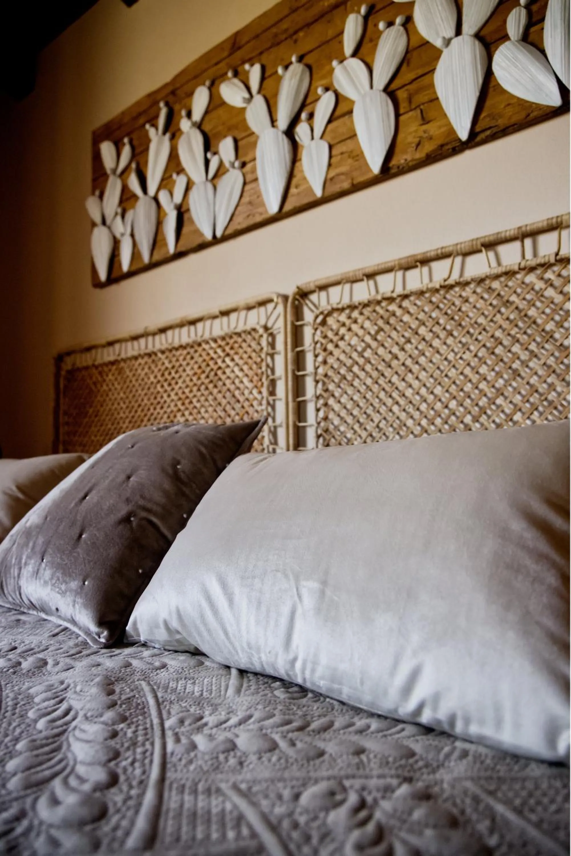 Bed in Relais Garden Cactus B&B