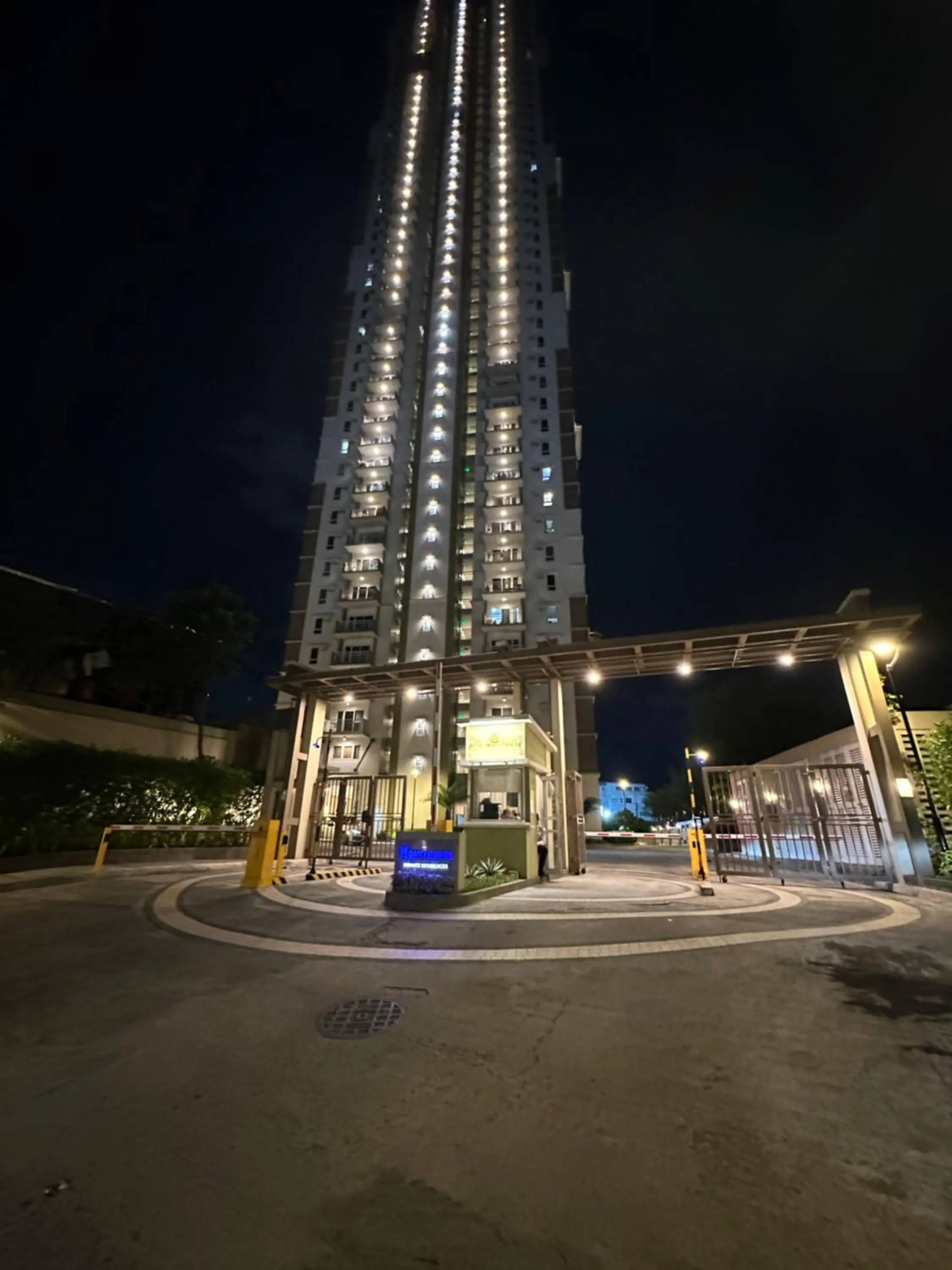 Property building in Celandine Residence in Quezon City