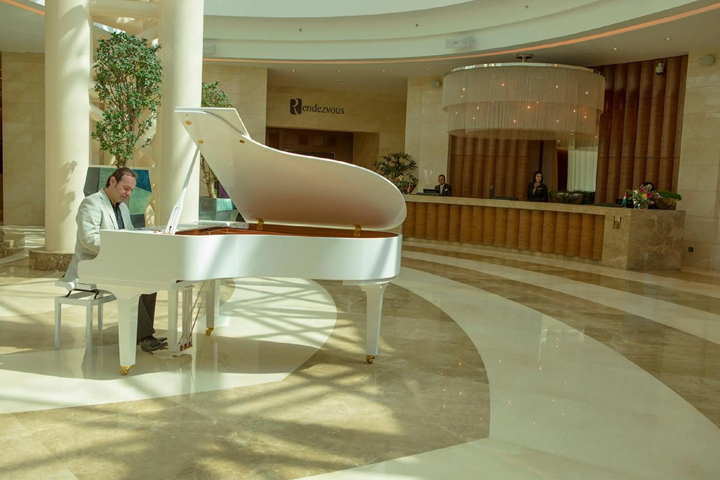 Lobby or reception in Grand Millennium Sulaimani