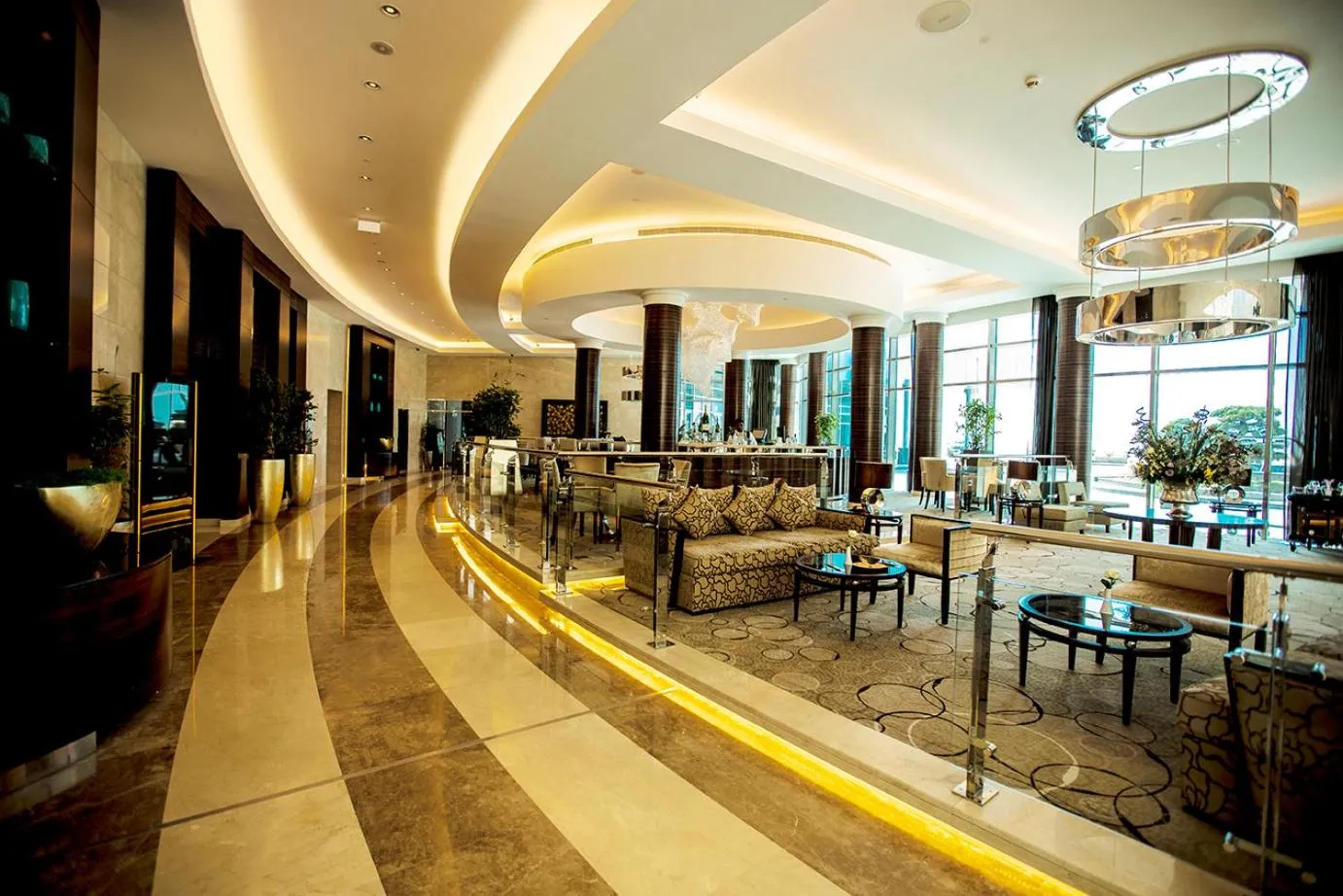 Lobby or reception in Grand Millennium Sulaimani