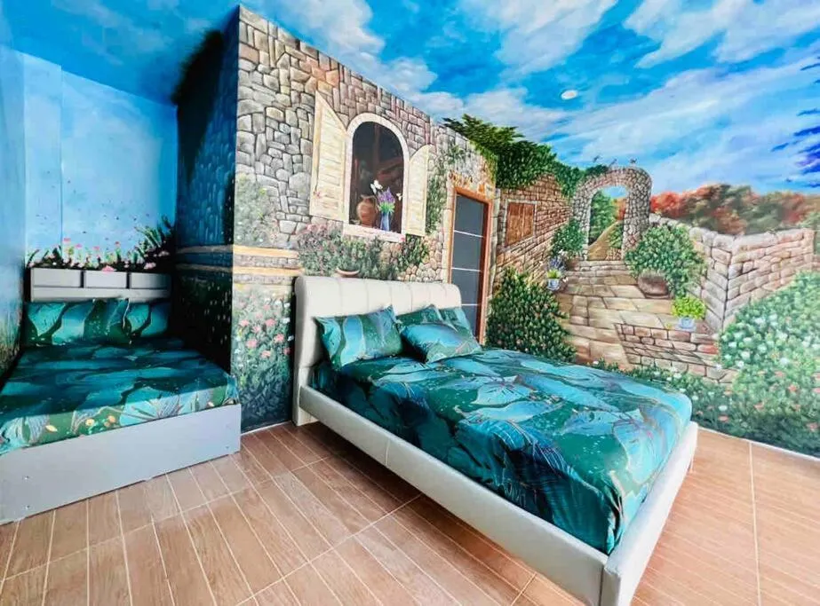 Bed in Laguna Hot Spring Home- Oharas Resort - Sleeps 27