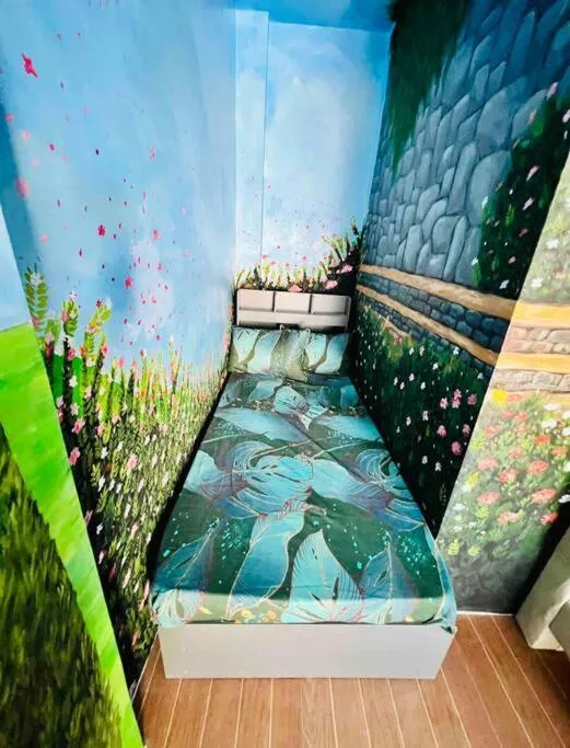 Bed in Laguna Hot Spring Home- Oharas Resort - Sleeps 27