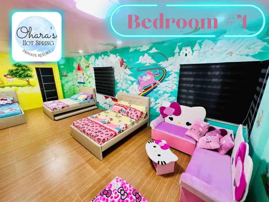 Bed in Laguna Hot Spring Home- Oharas Resort - Sleeps 27