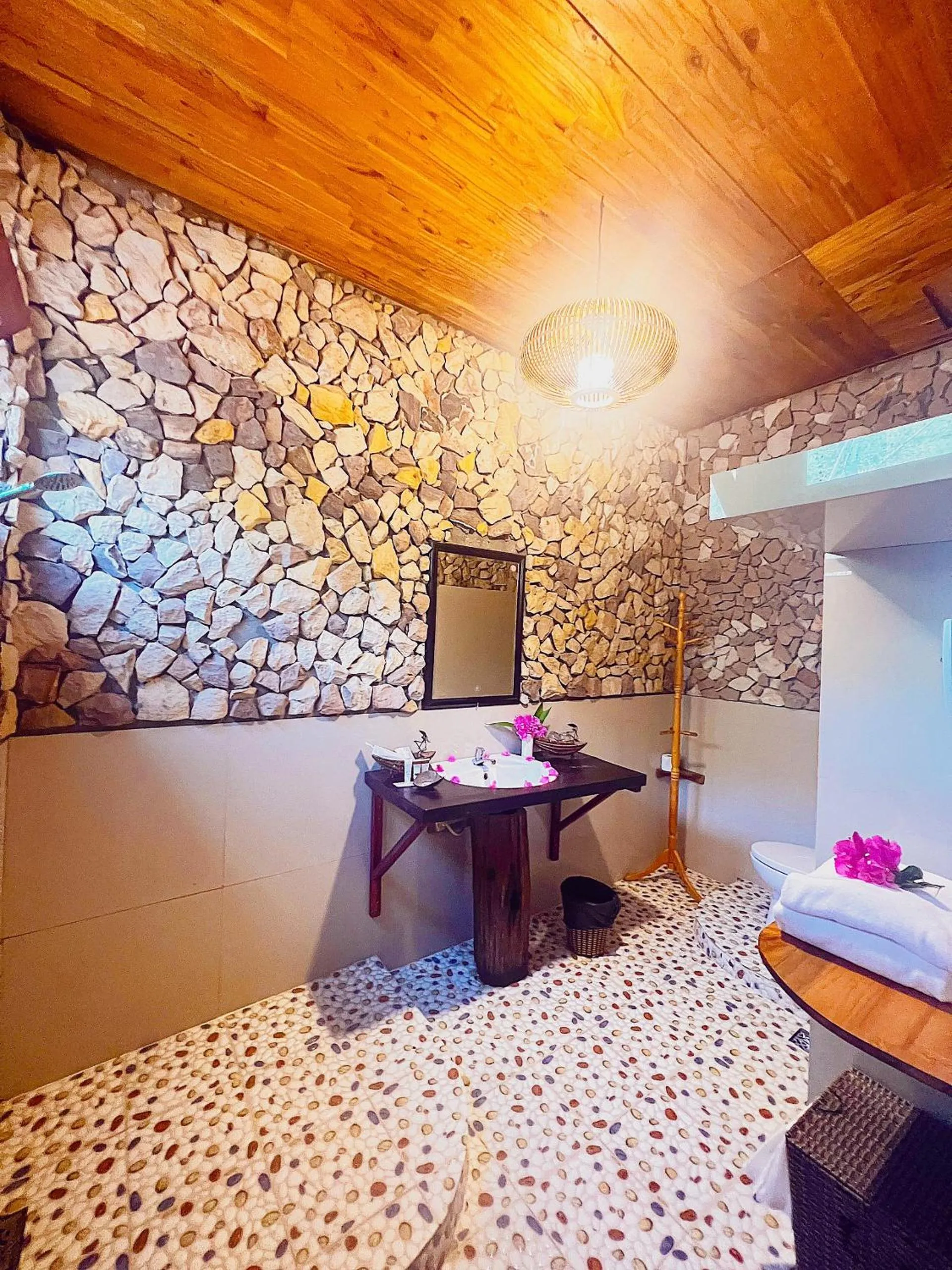 Bathroom, Bed in Milana Beach Resort & Spa Phú Quốc - Formely Chez Carole Beach Resort and Spa
