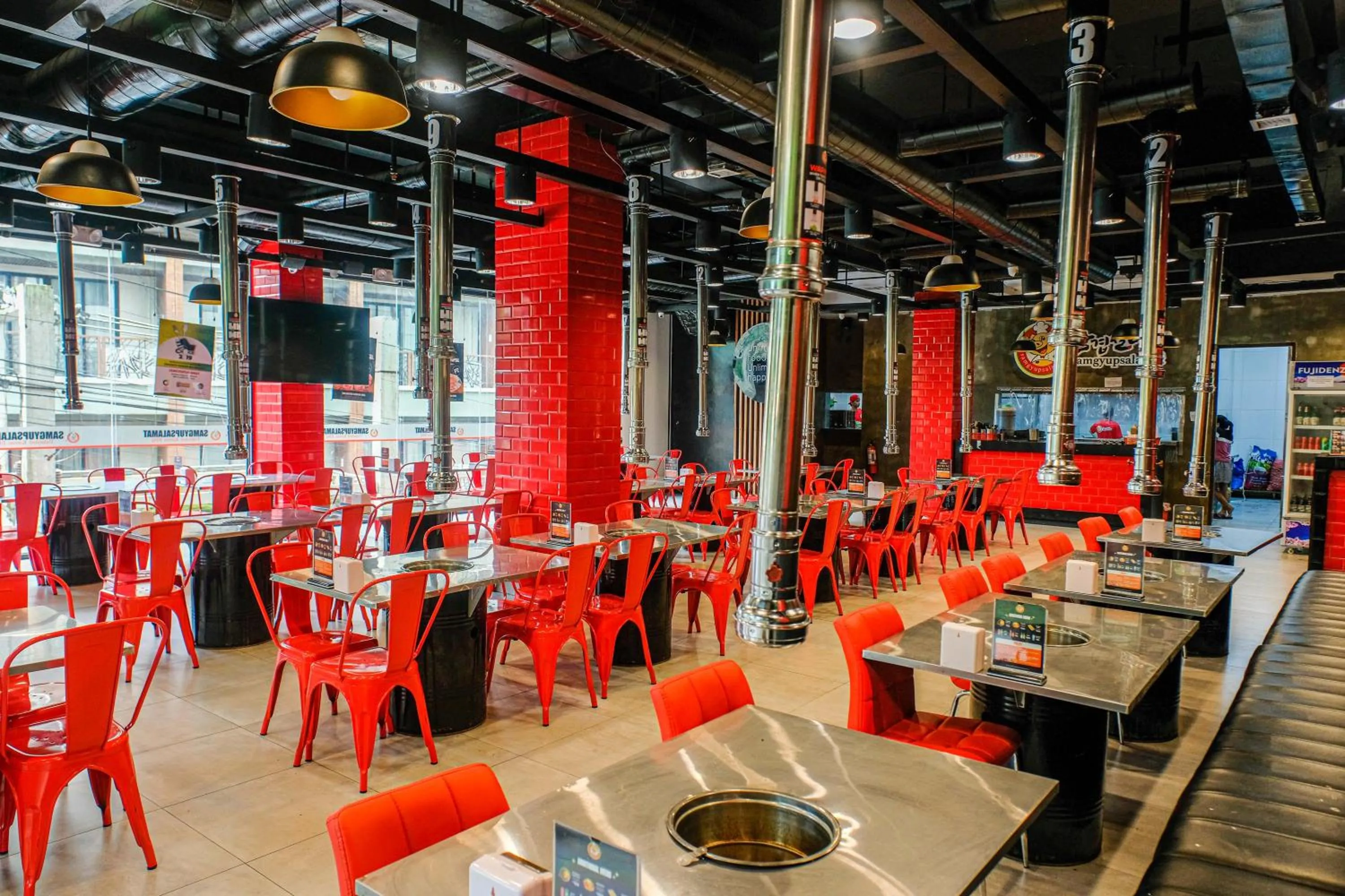 Restaurant/places to eat in Marianne Suites El Nido