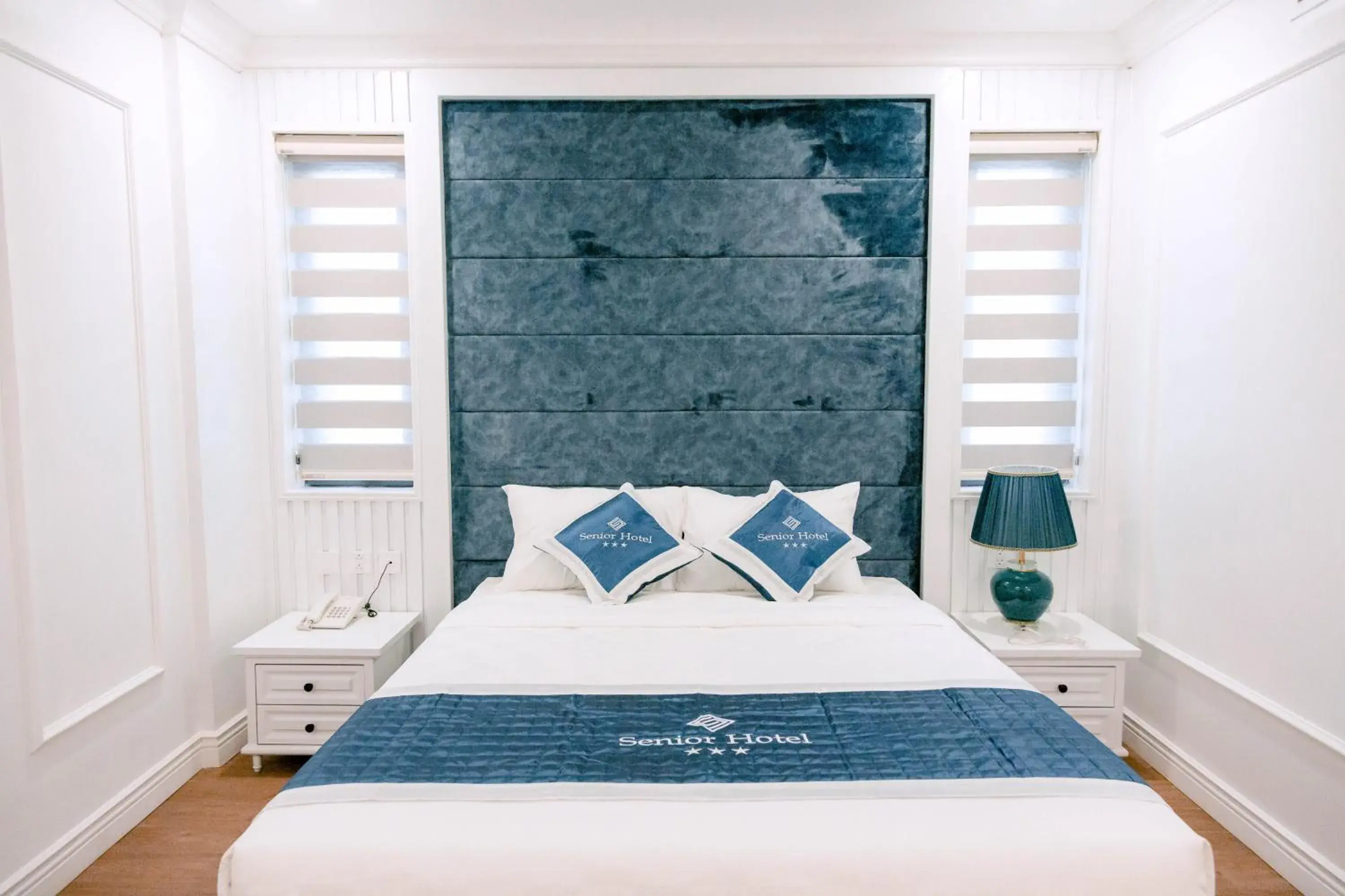 Double Room in Senior Hotel 2 Double Room in Senior Hotel 2