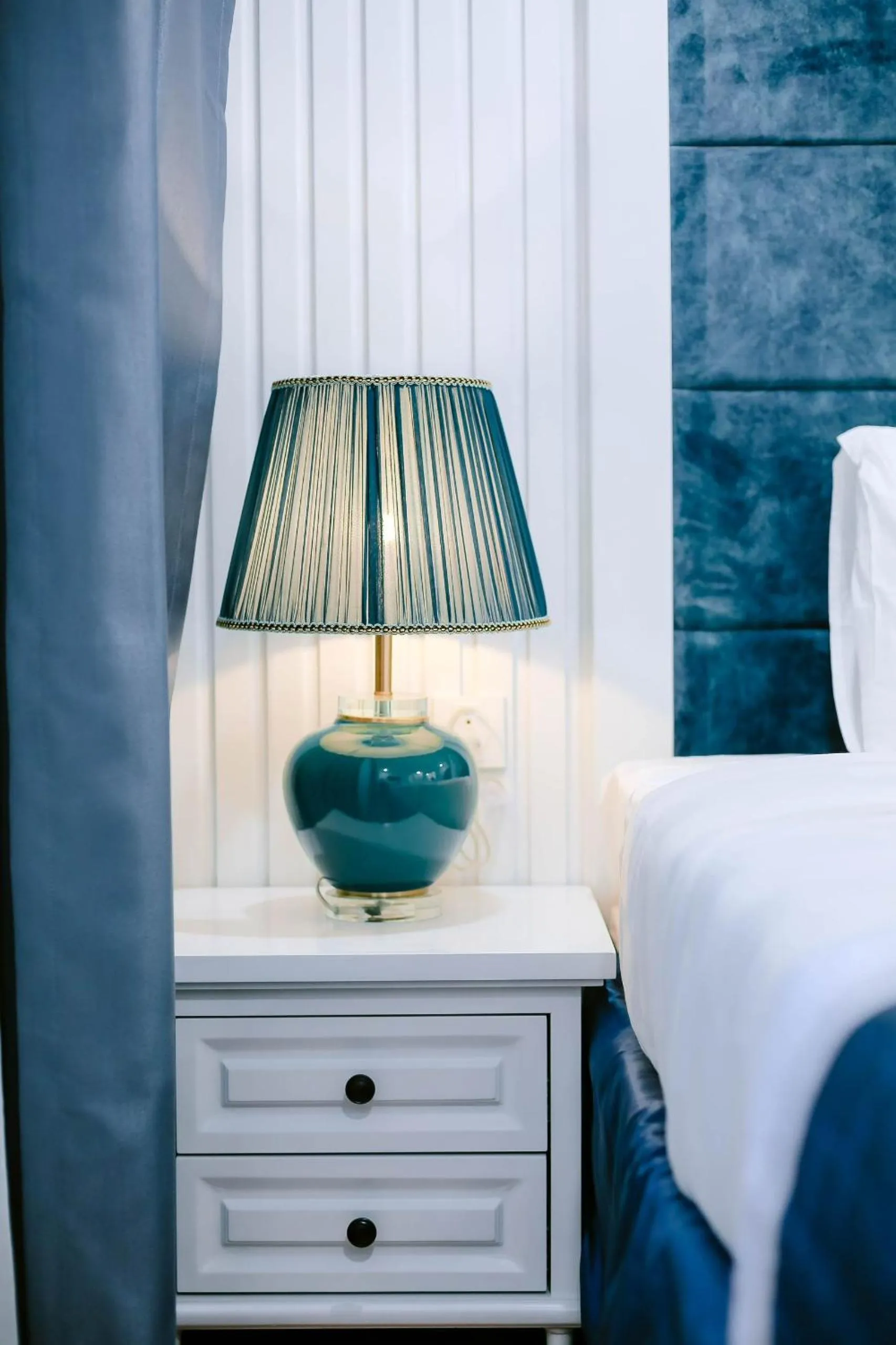 Bed in Senior Hotel 2