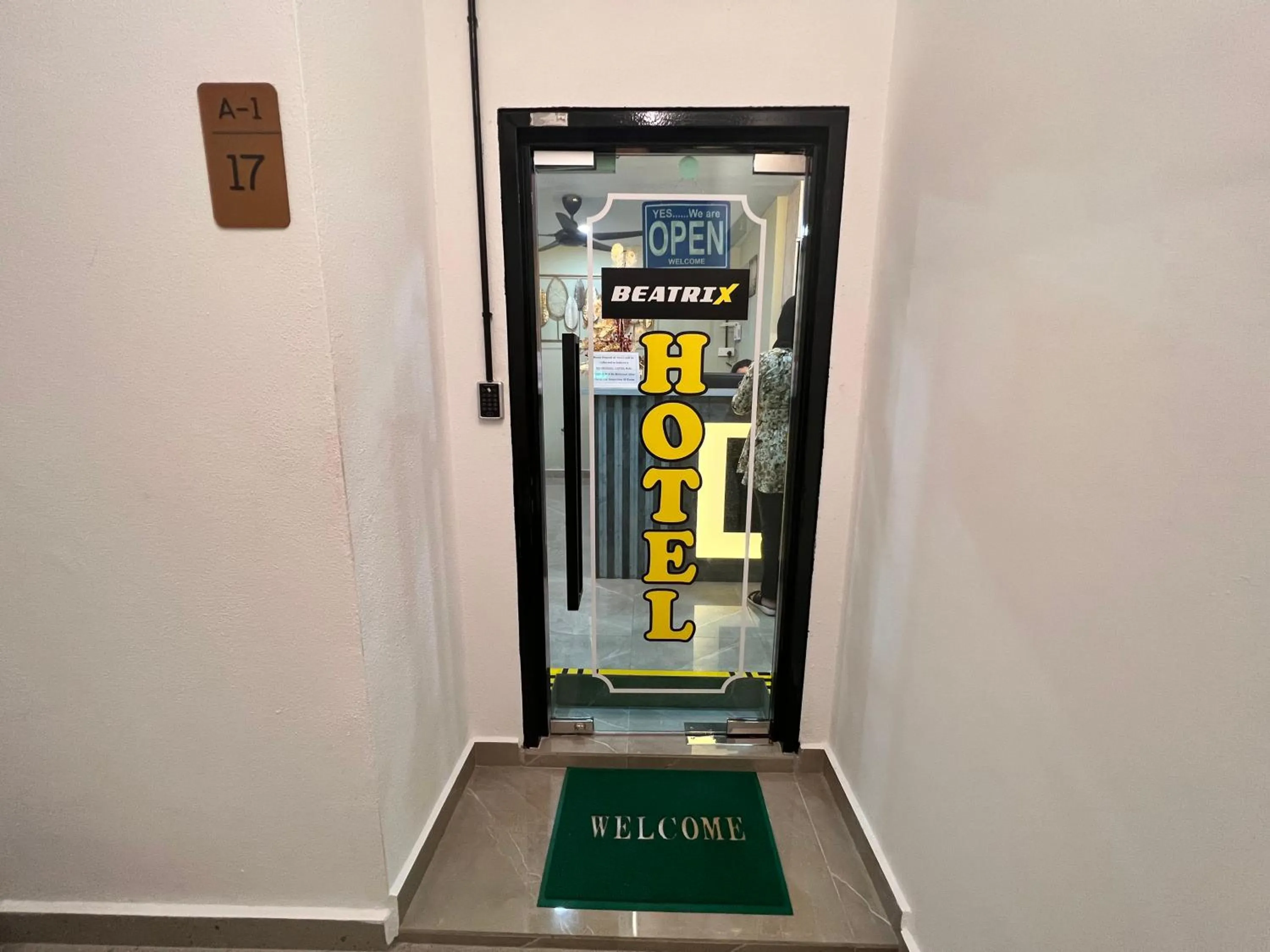 Facade/entrance in BEATRIX HOTEL