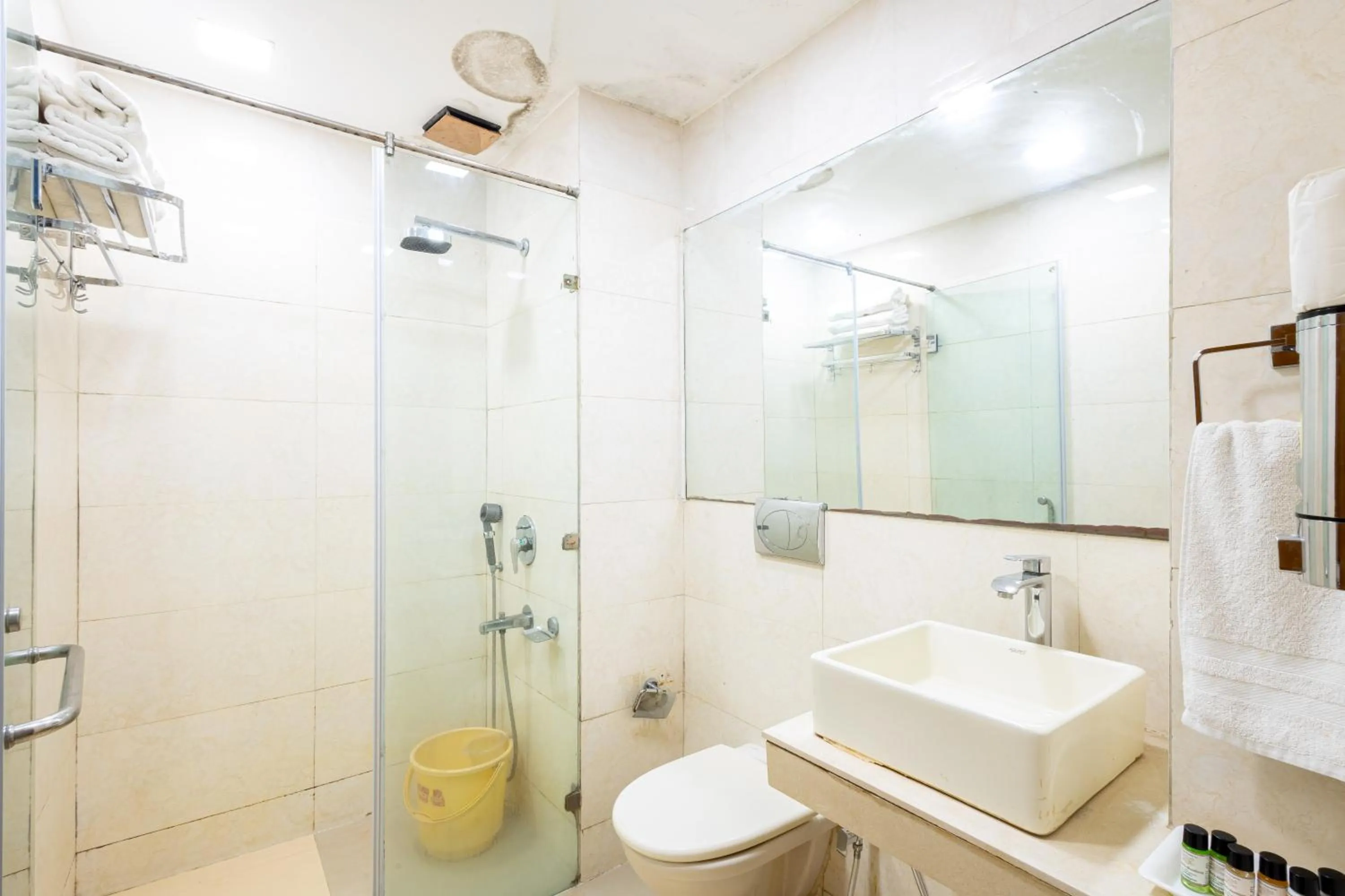 Shower in Hotel Panickers Residency - Near Ganga Ram & BLK Hospital - Karol Bagh