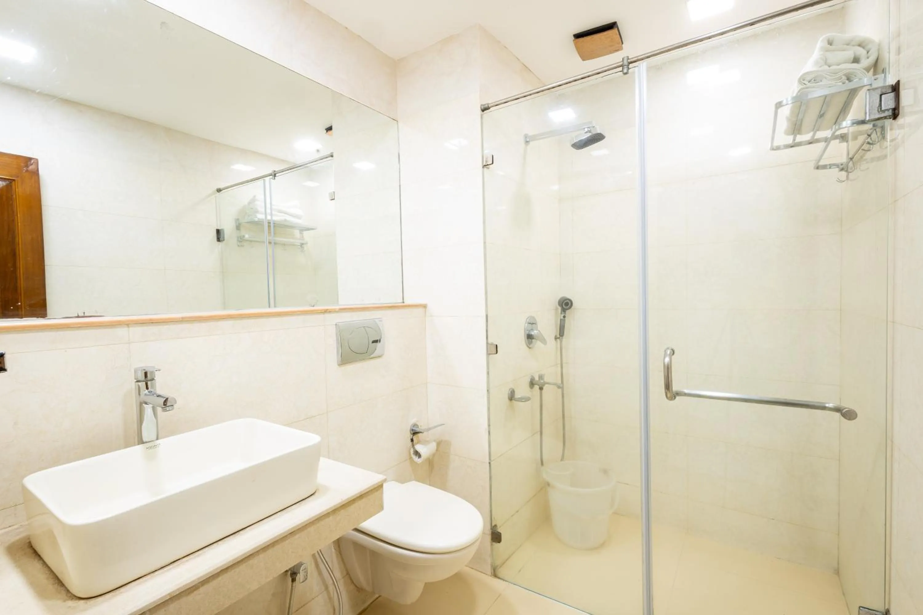 Shower in Hotel Panickers Residency - Near Ganga Ram & BLK Hospital - Karol Bagh