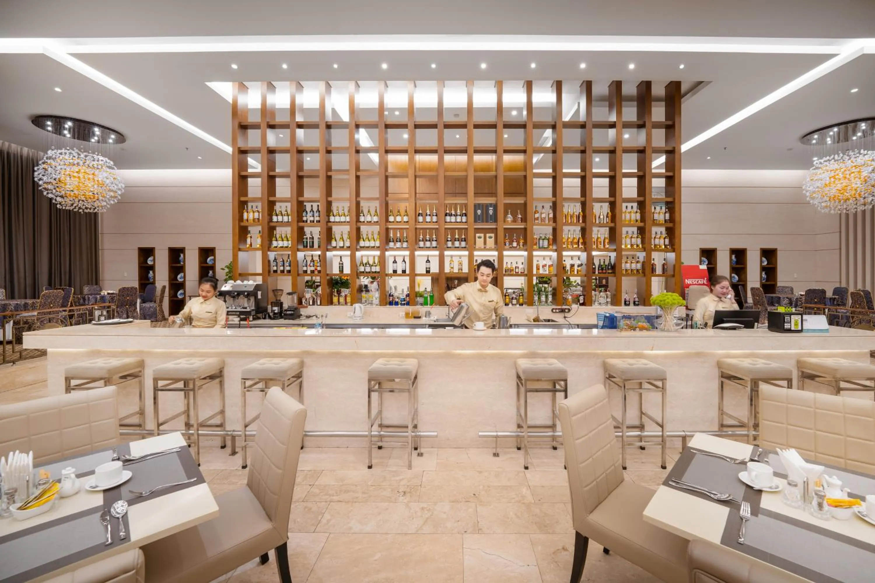 Restaurant/places to eat in Minh Toan Galaxy Hotel